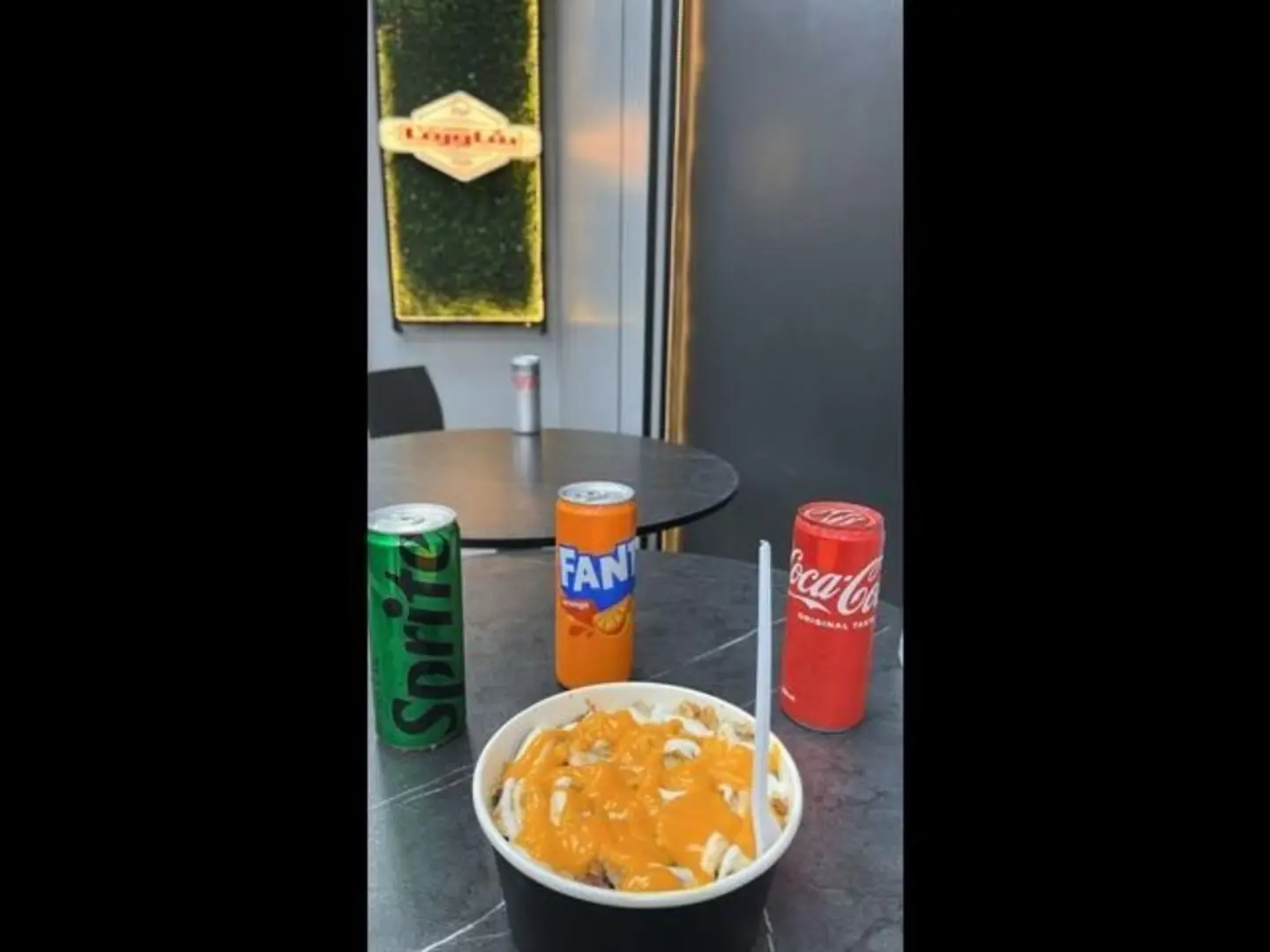 صحن شاورما مكس ودجز وسط