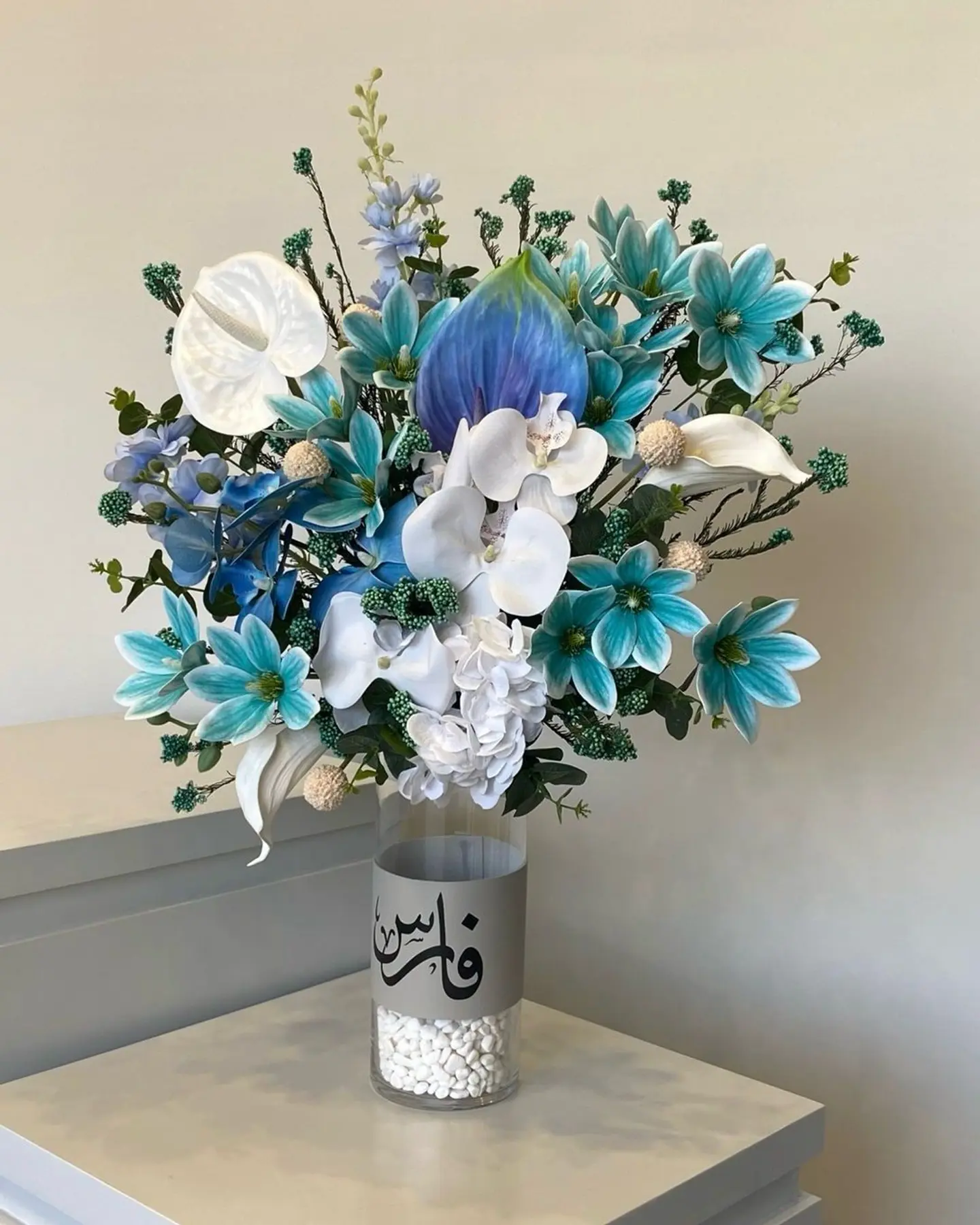 Artificial Flower Vase With The Addition Of 76