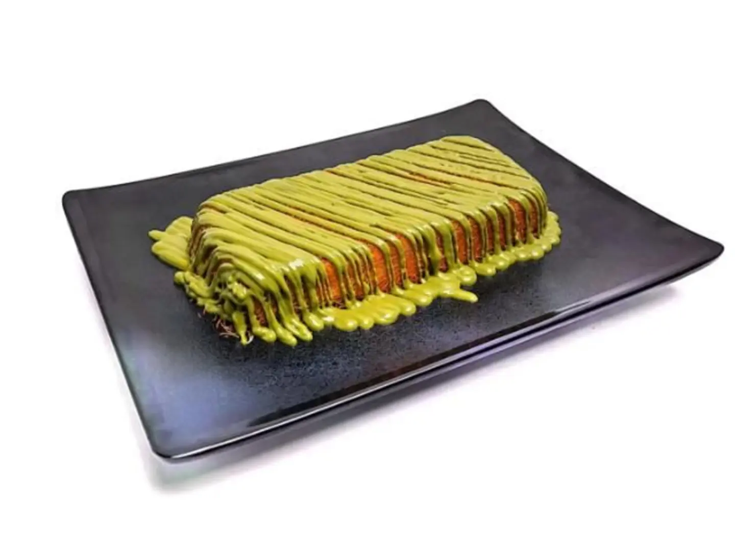 Rectangular Kunafa With Pistachio