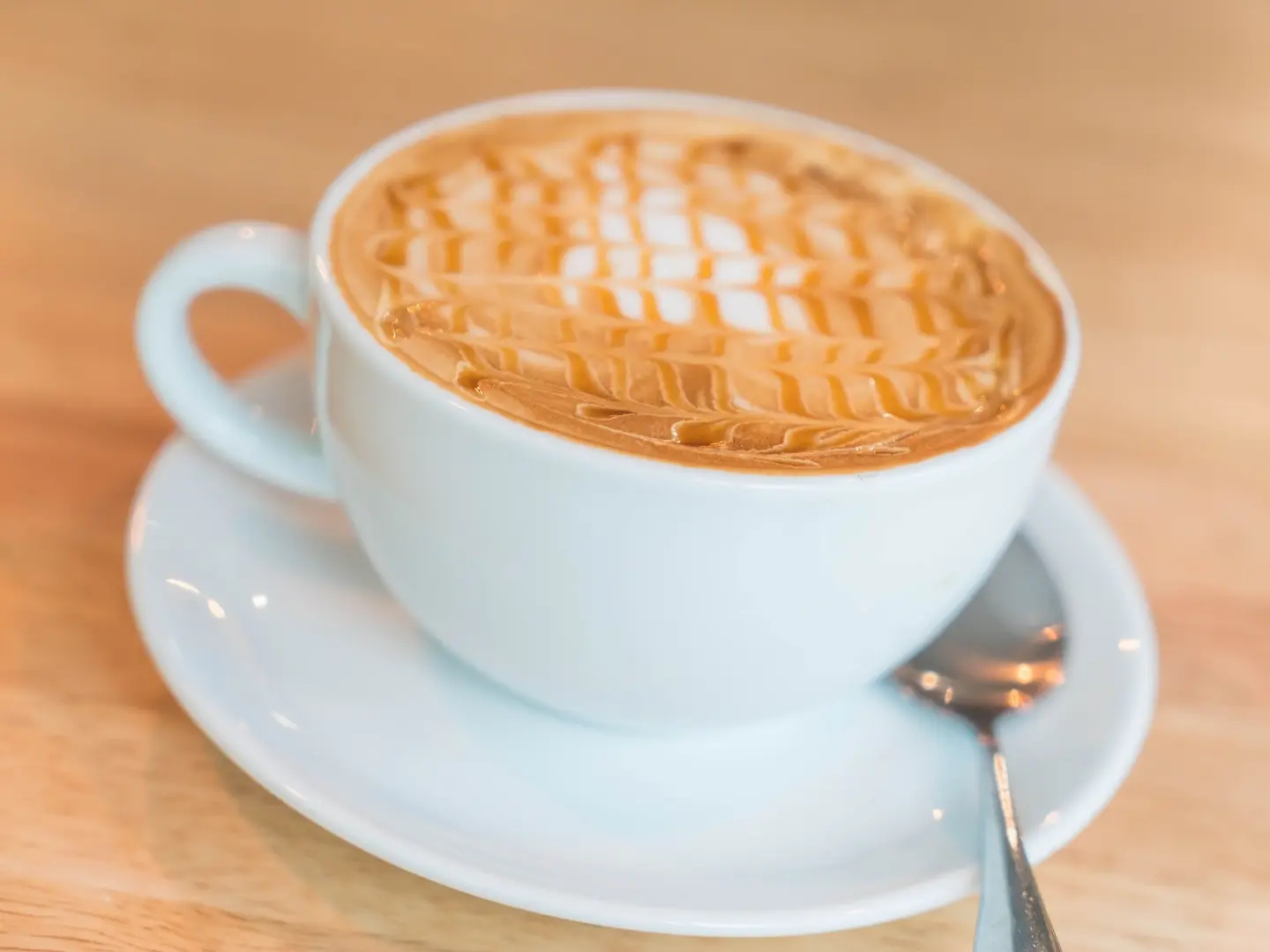 كاراميل ميكاتو (وسط)