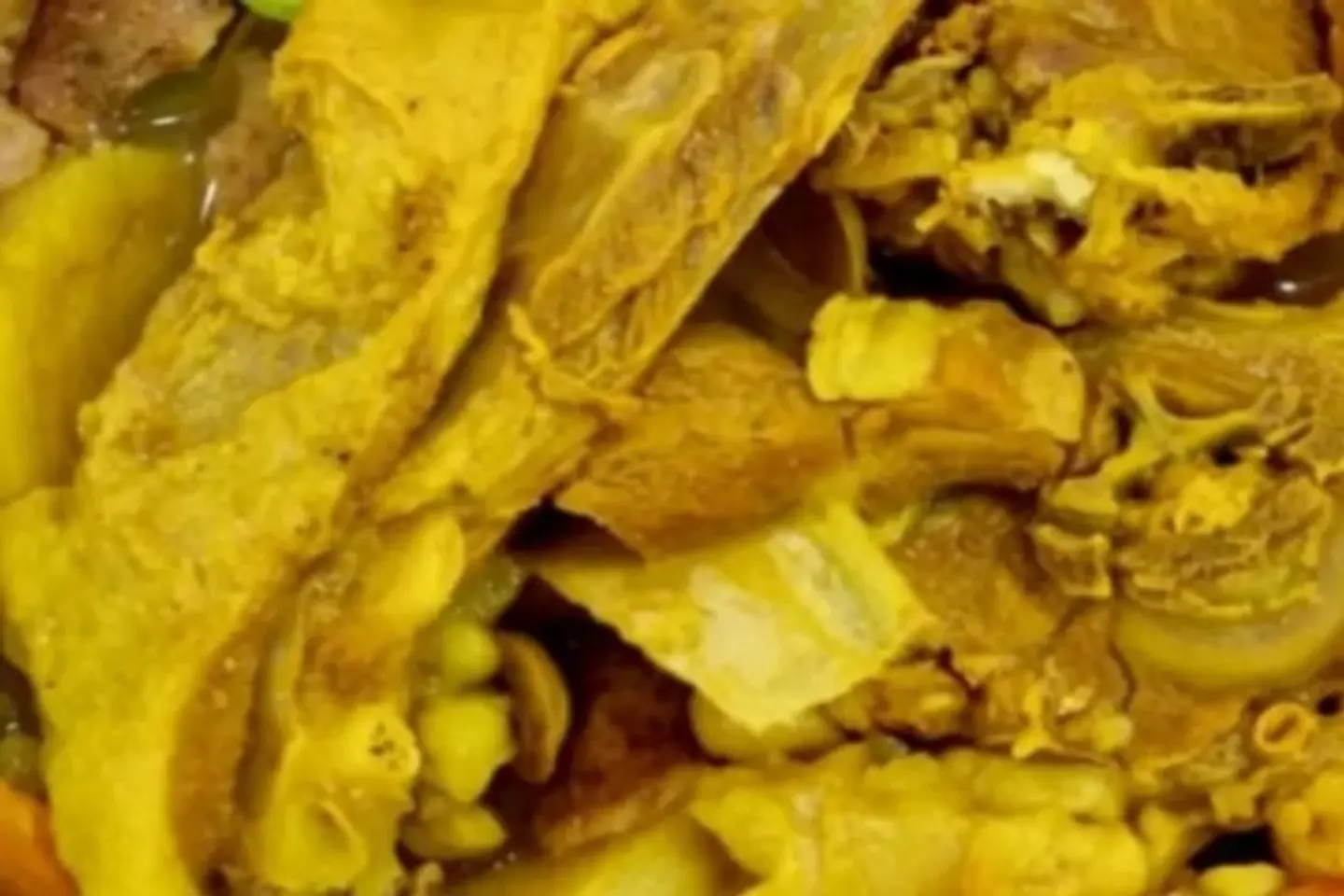 برمة مع رقش