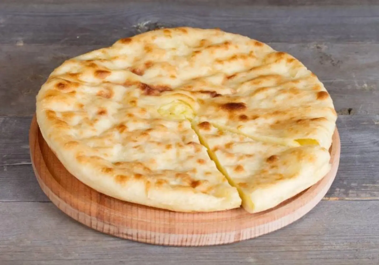 فطيرة جبنة وصوص