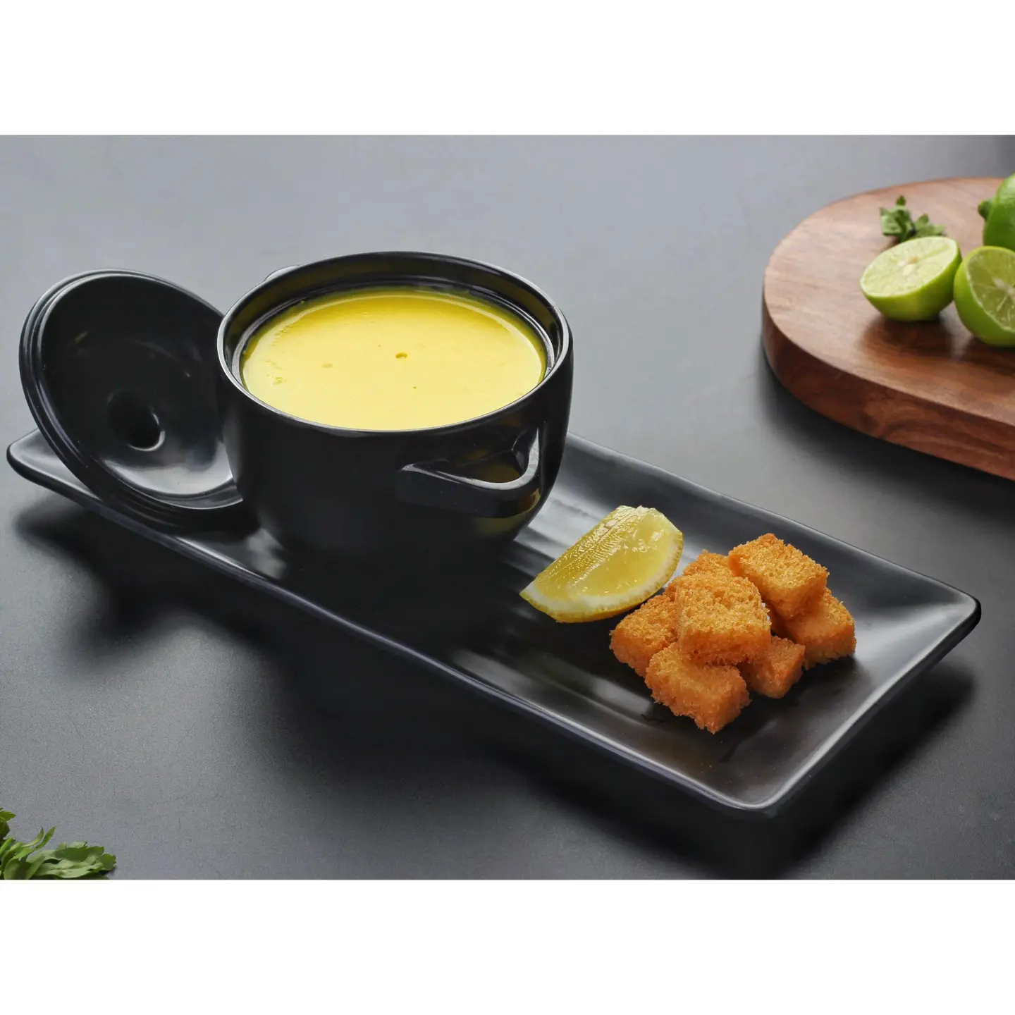 شوربة العدس