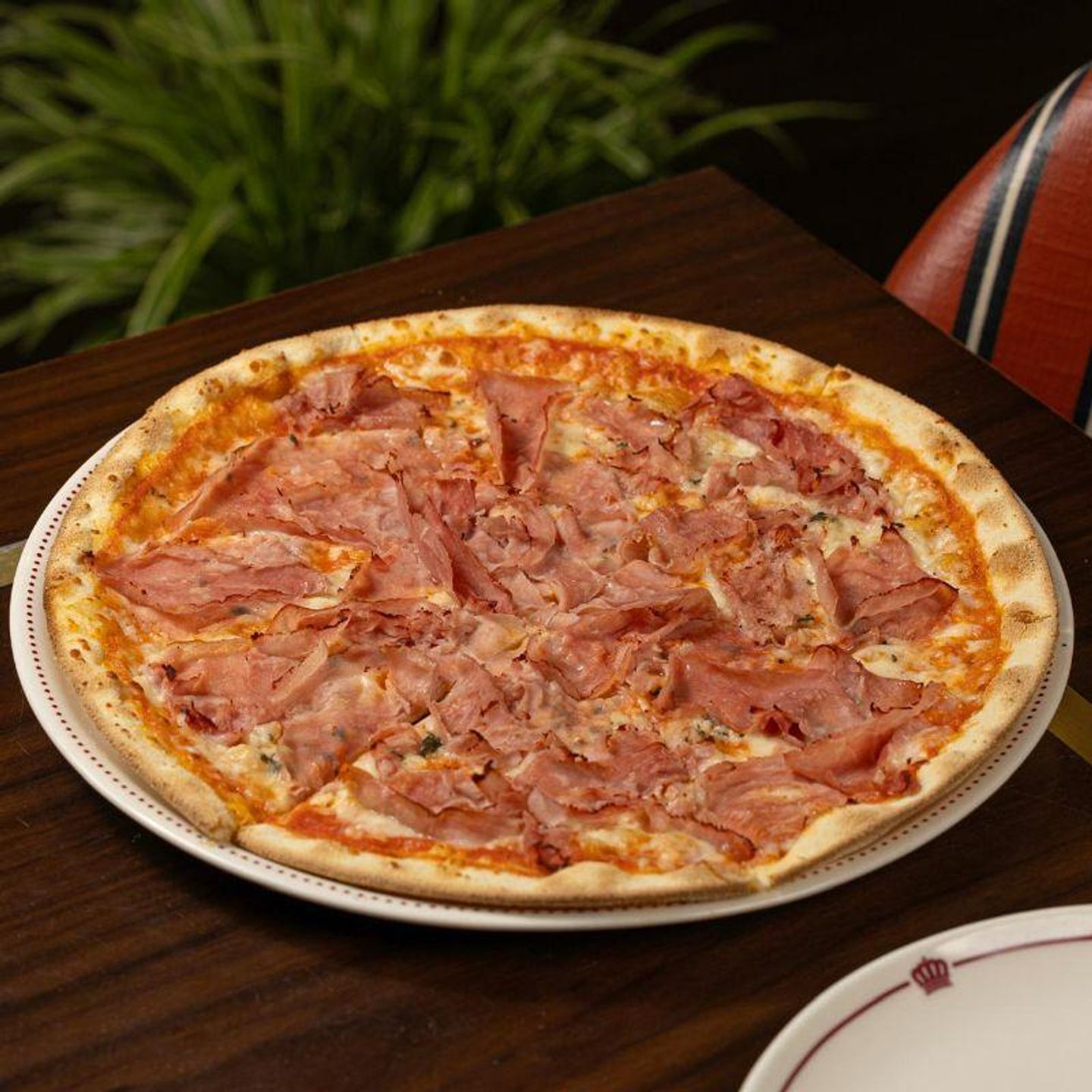 Pizza Al Prosciutto