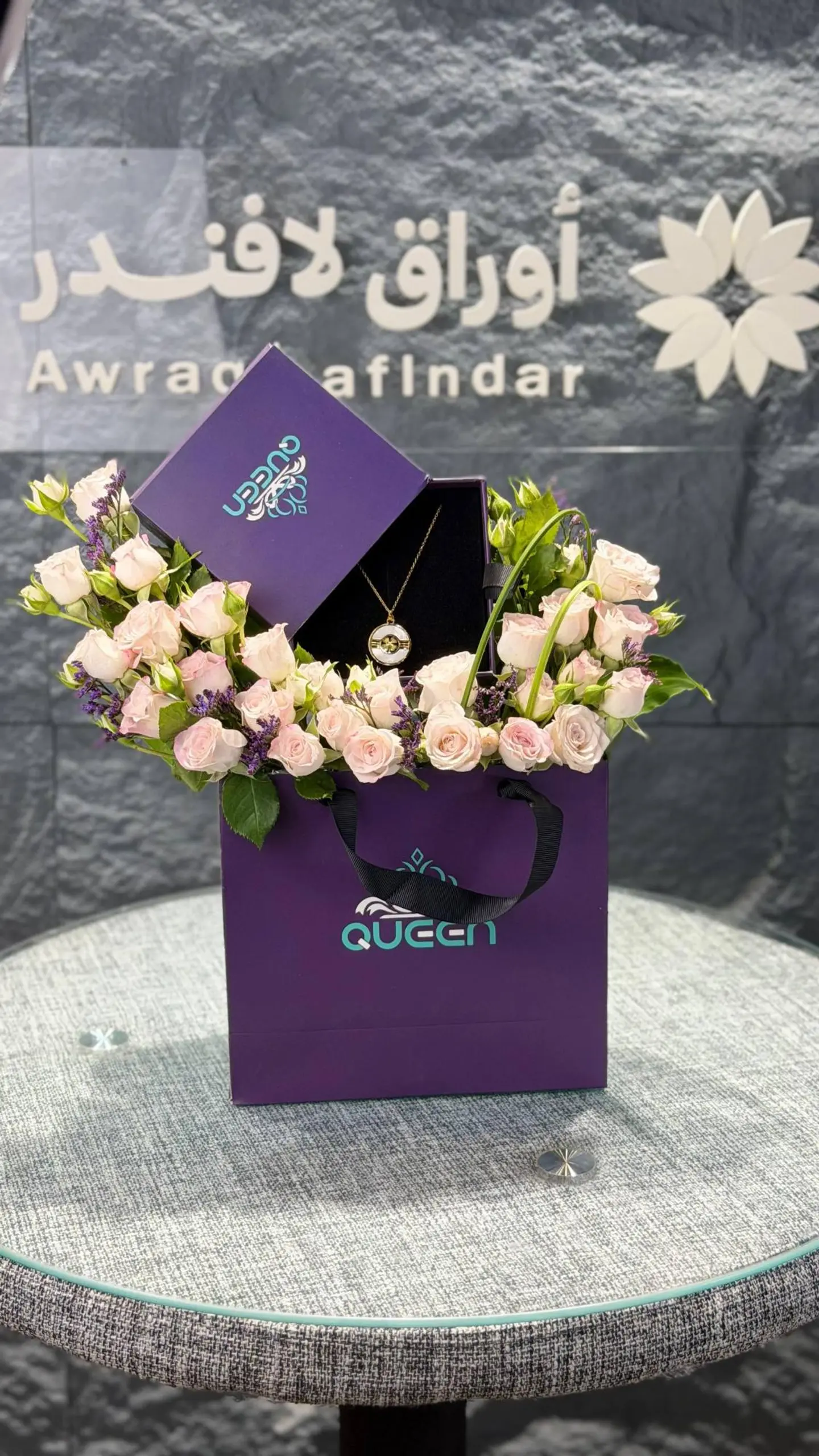 Queen Necklace 4