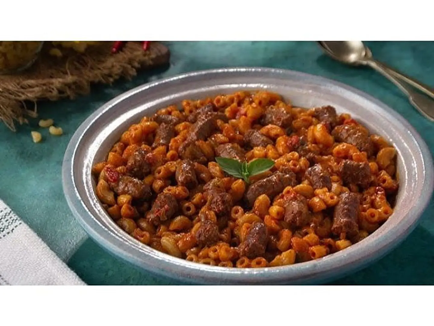 مبكبكة باللحمة الضاني