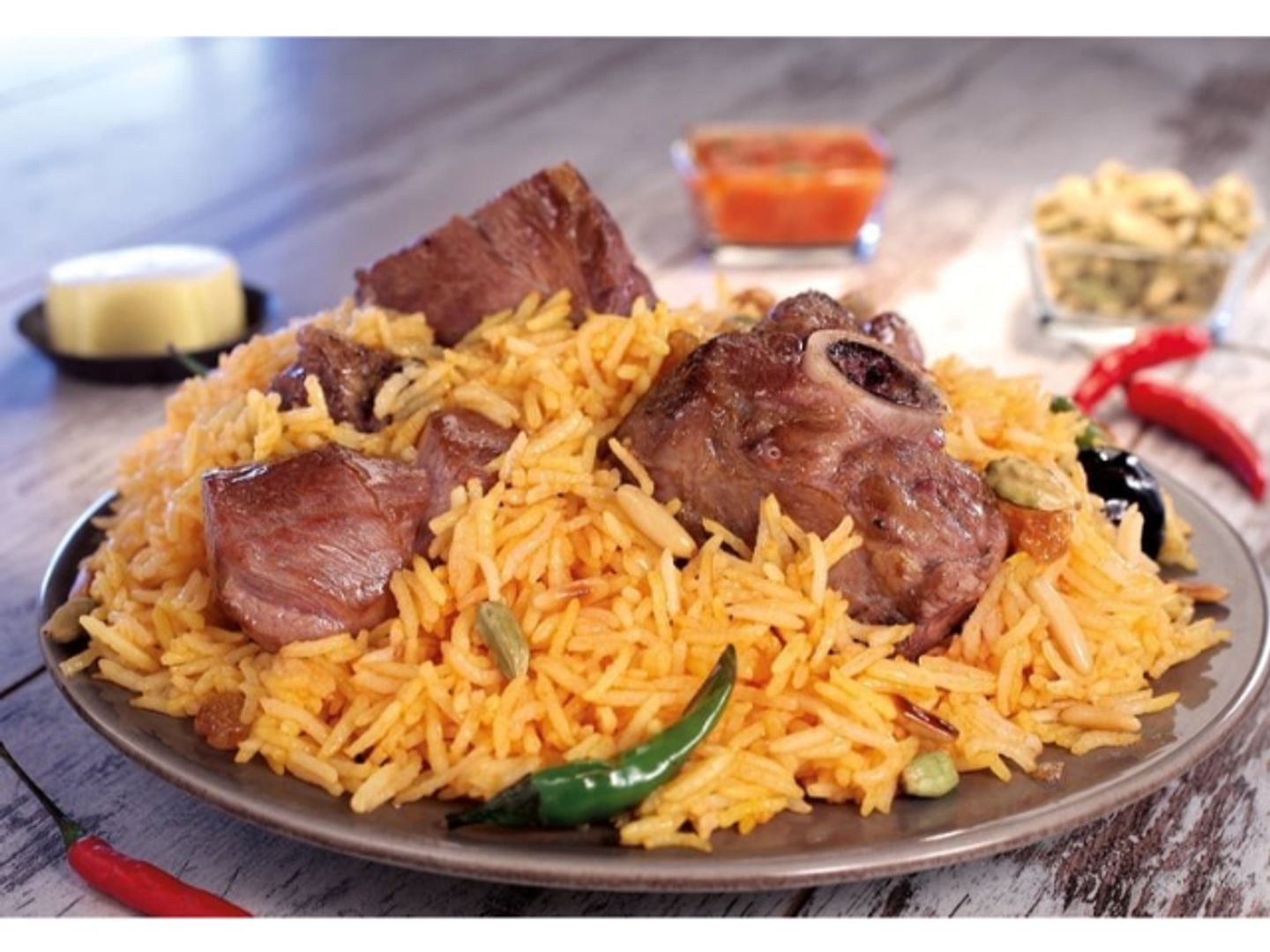 نفر كبسة لحم مع الرز