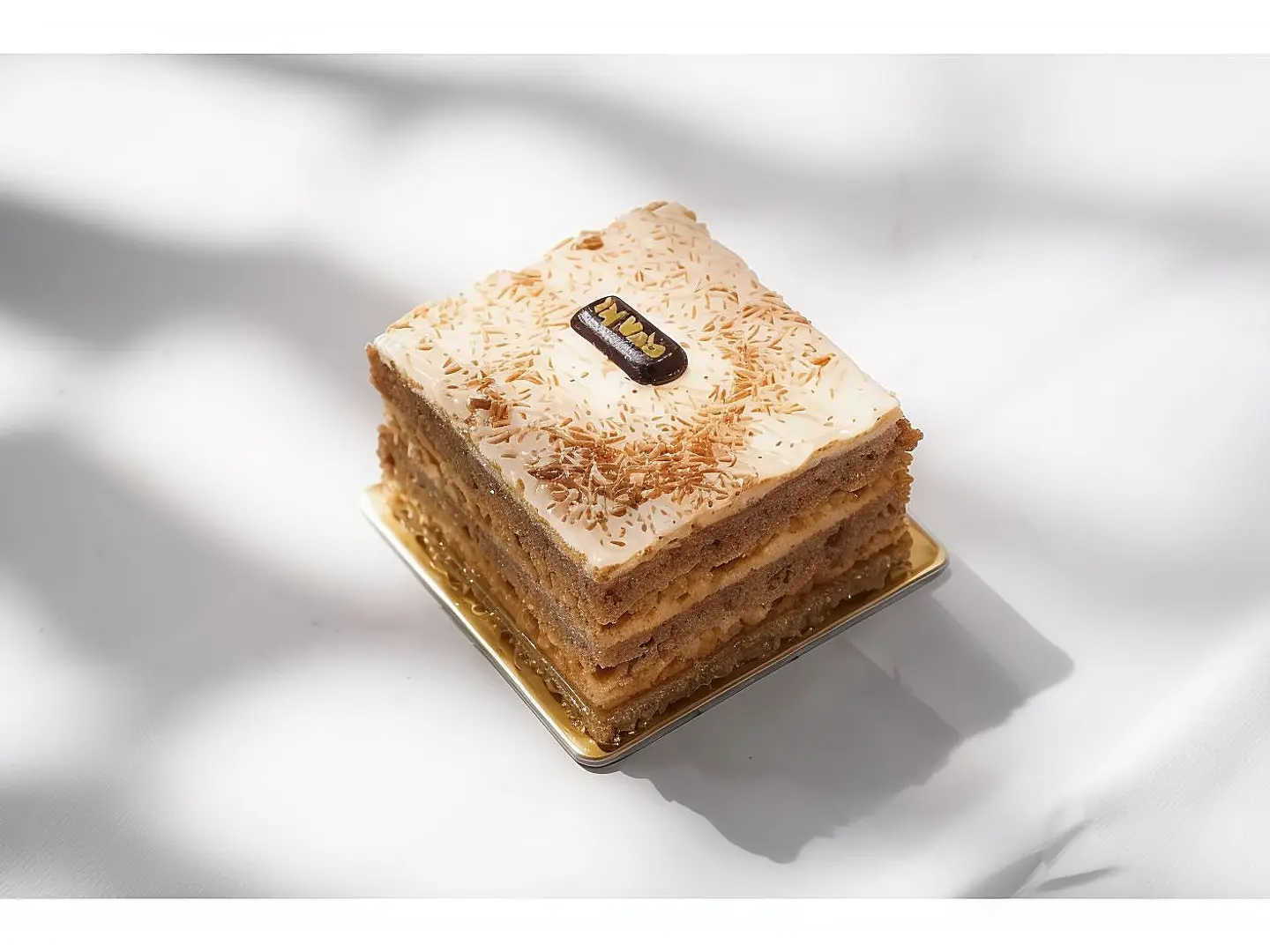 قطعة كيك التمر