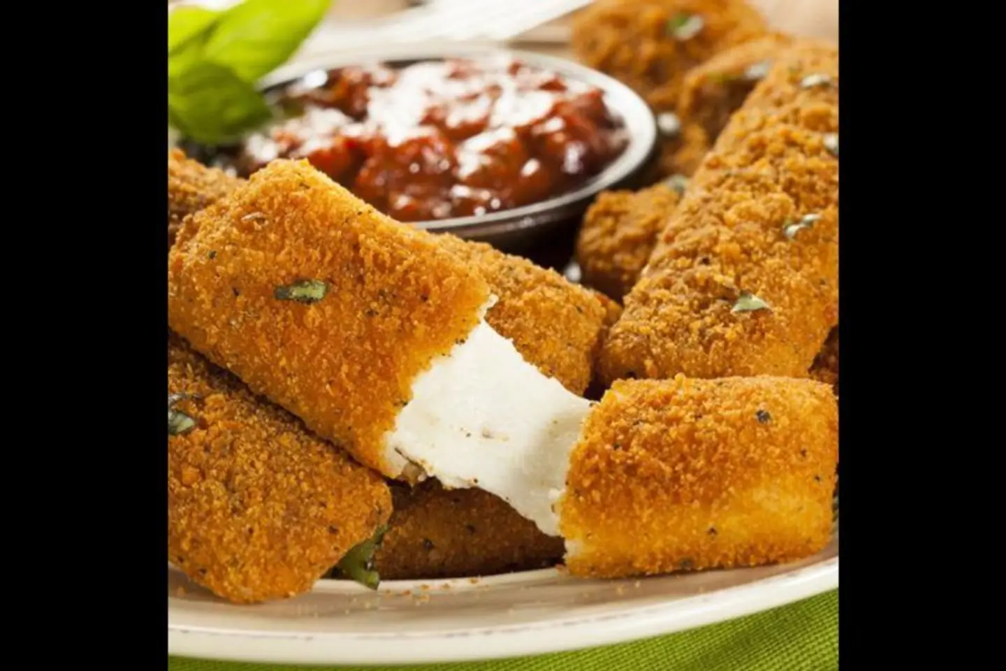 Boneless Chicken With Cheese