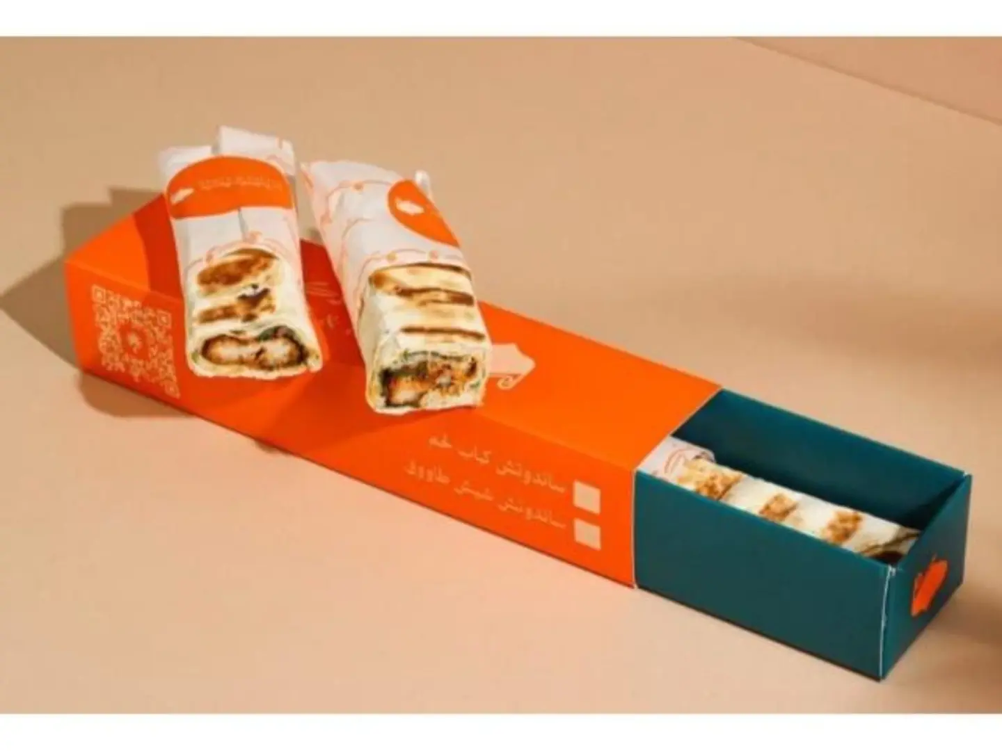 ساندوتش شيش طاووق