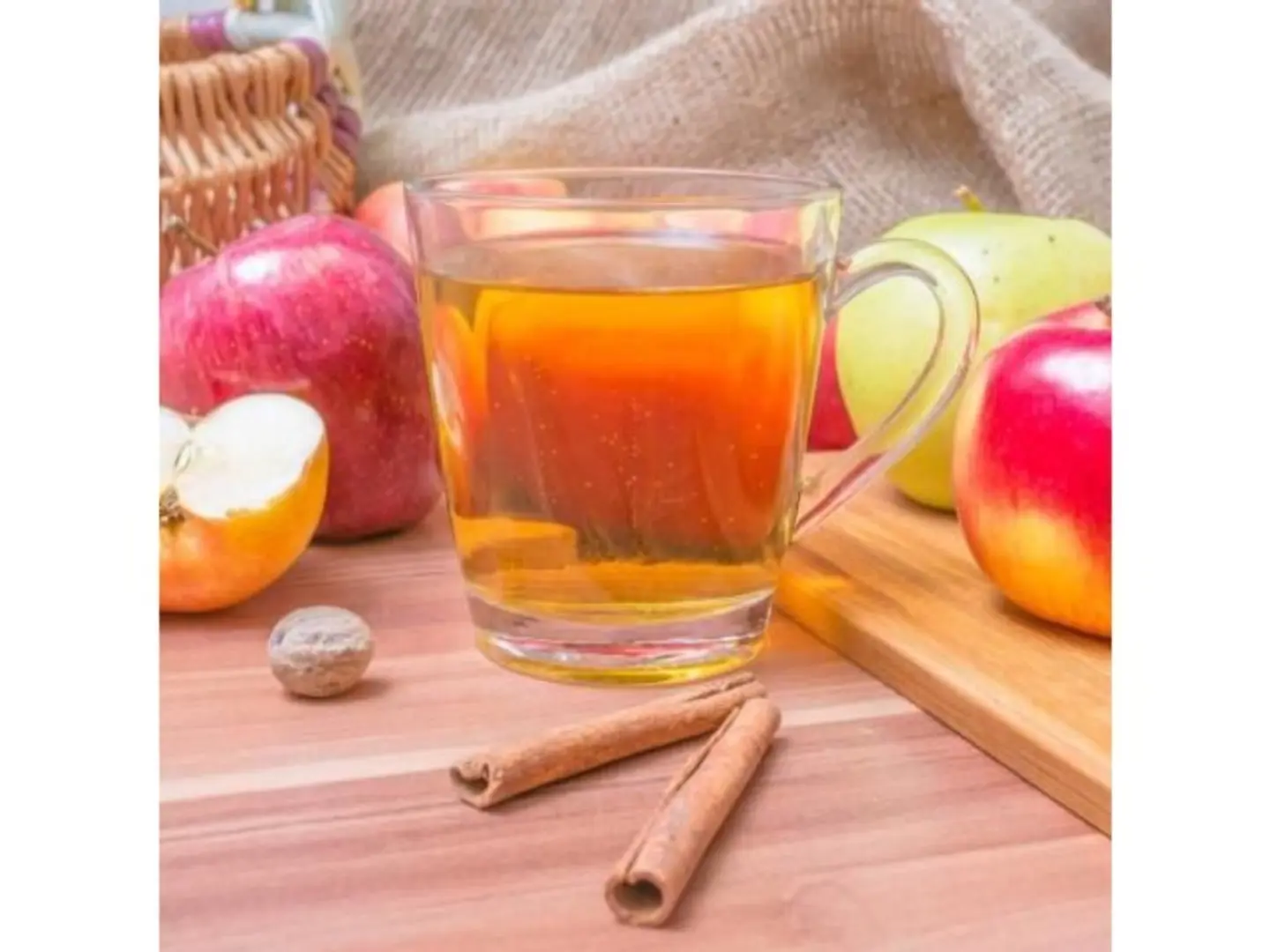 تفاح قرفة