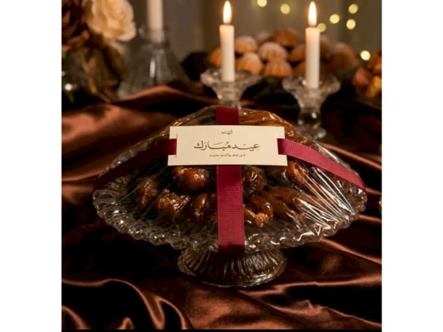 Medjool Date Tray With Pecans