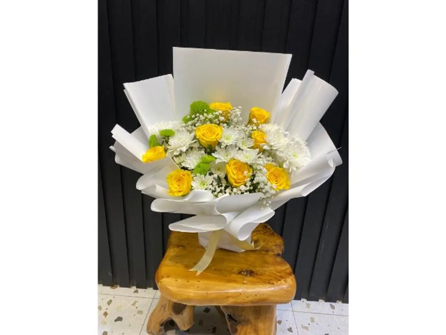 Bouquet Of Yellow Roses With Cherries