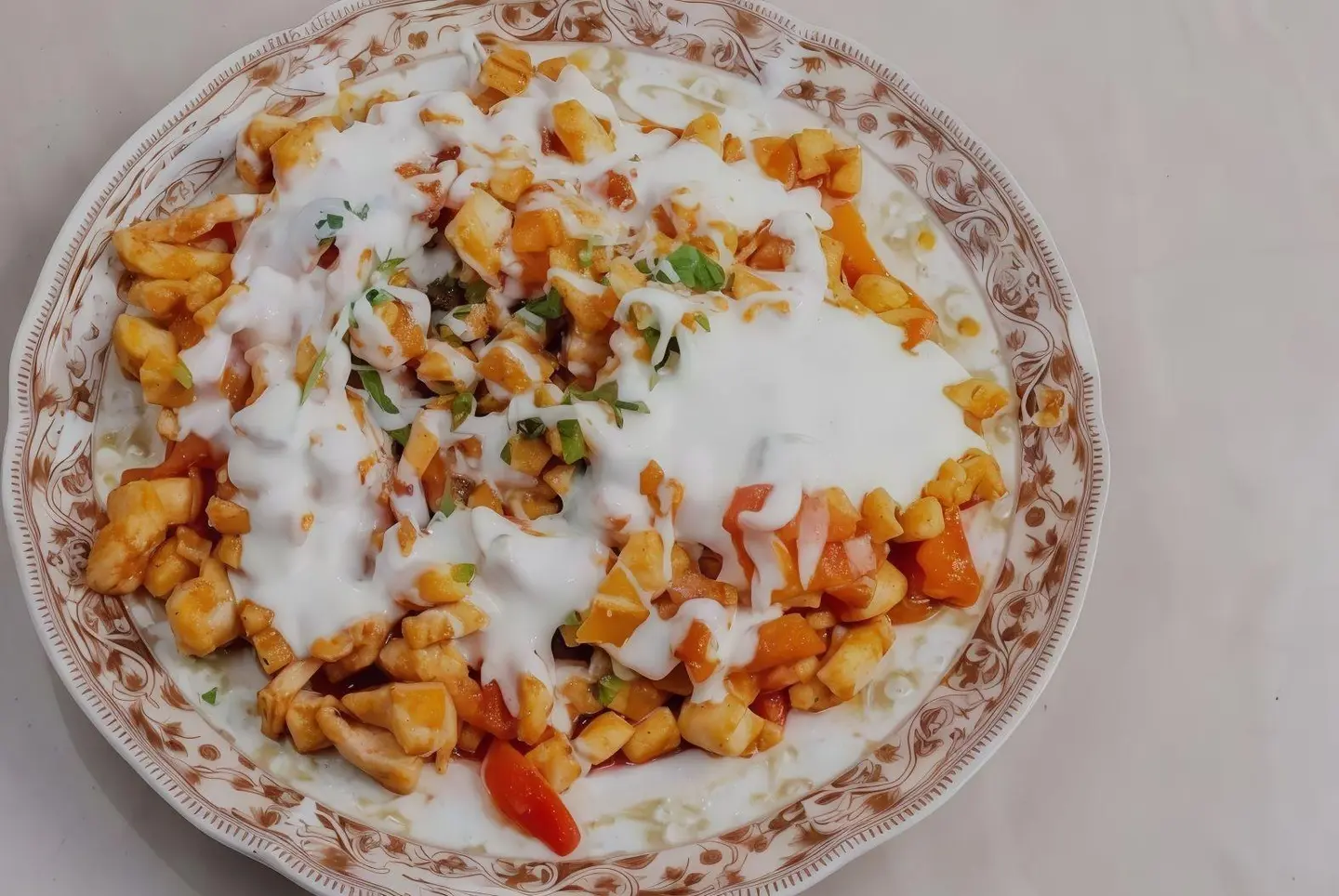 Chicken Muqalqal With Cheese Plate