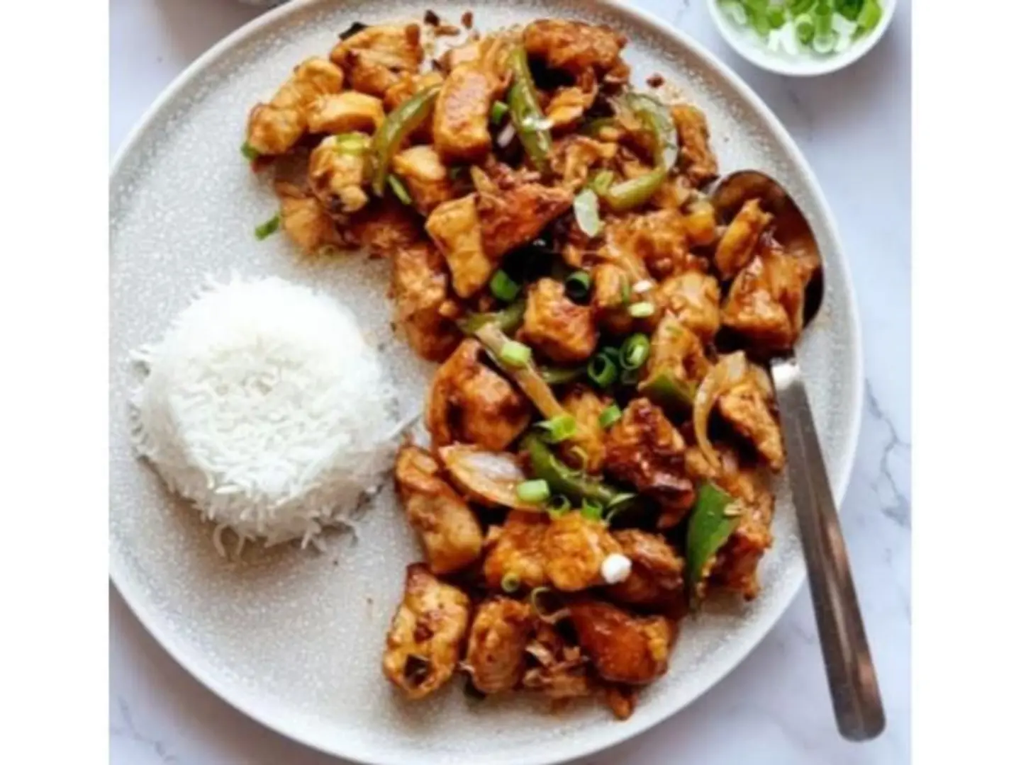 دجاج جاف بالفلفل مع رز
