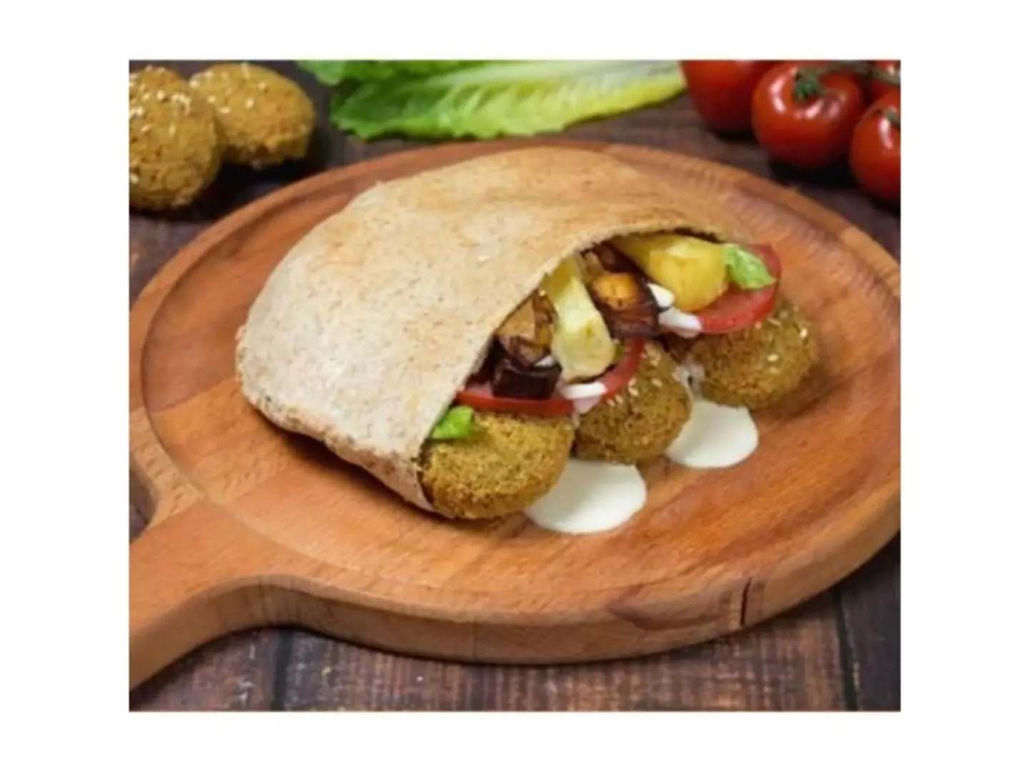 طبق فلافل مع باذنجان