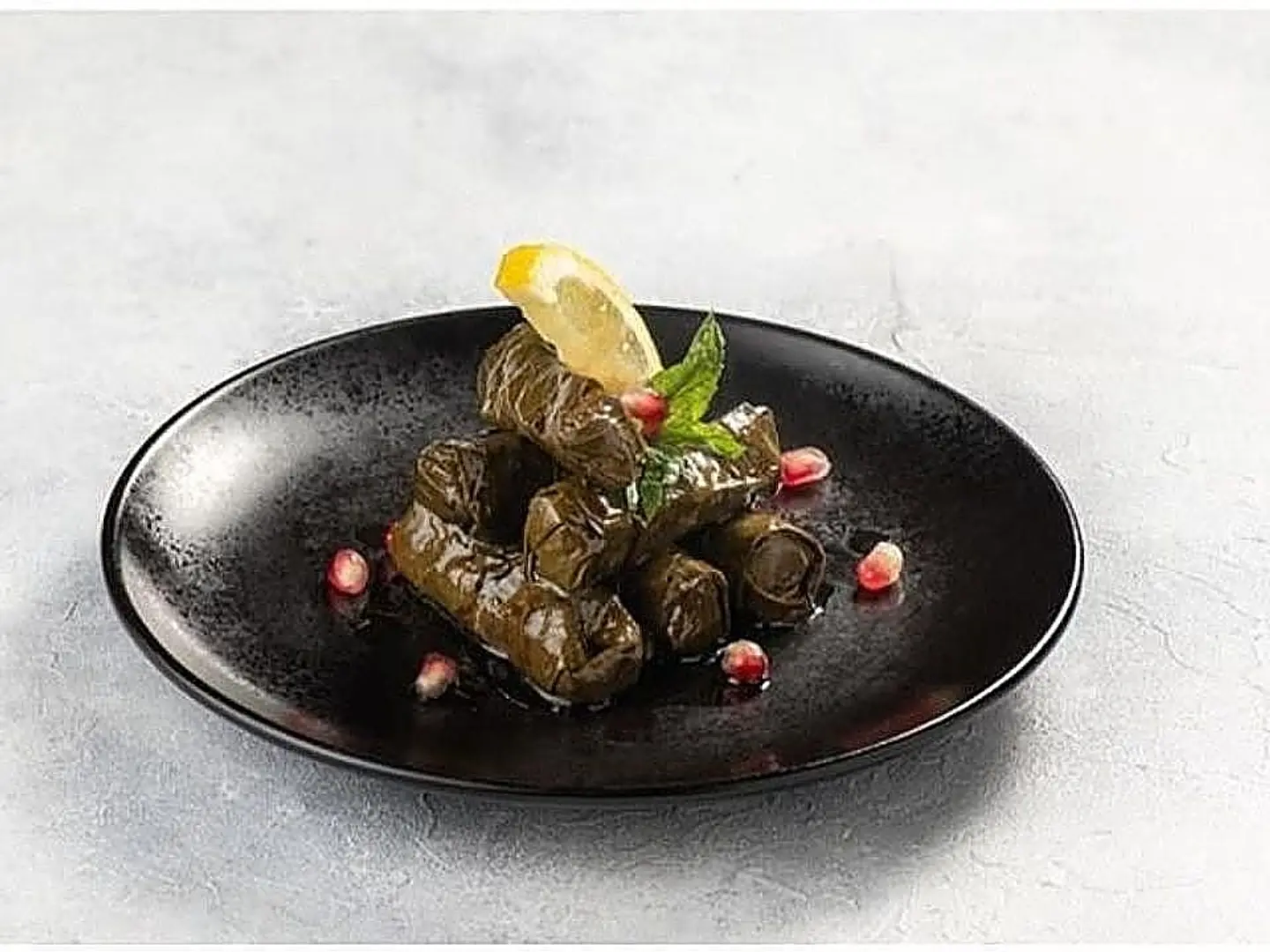 7 Pieces Stuffed Grape Leaves