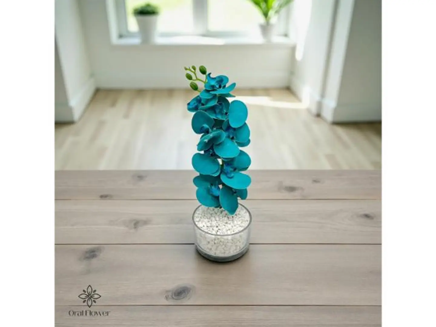 فازة زجاج سماوي