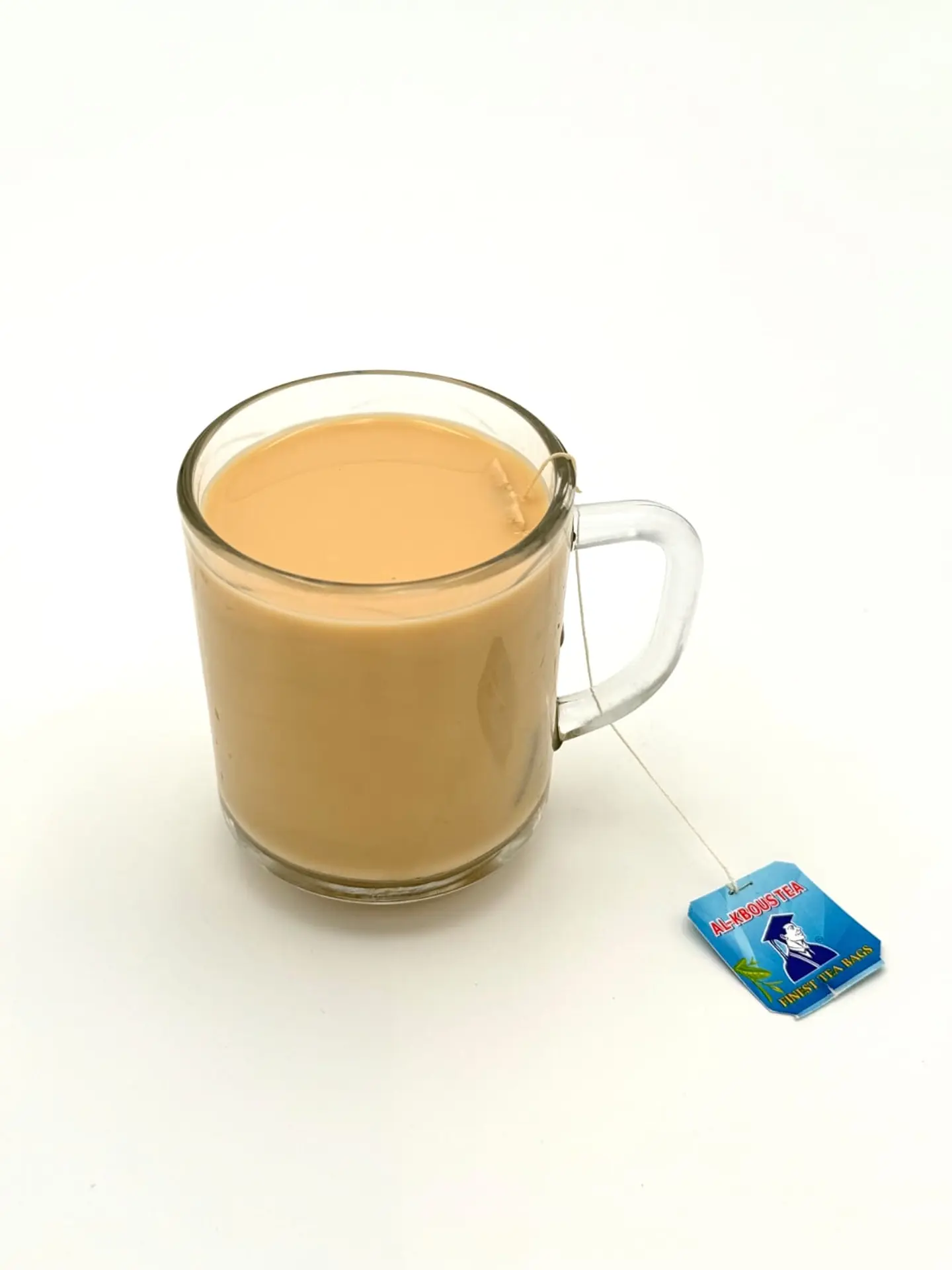 شاي بالحليب