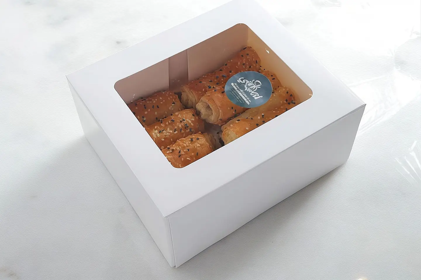 Feta Cheese Puff Roll Box 6 Pcs