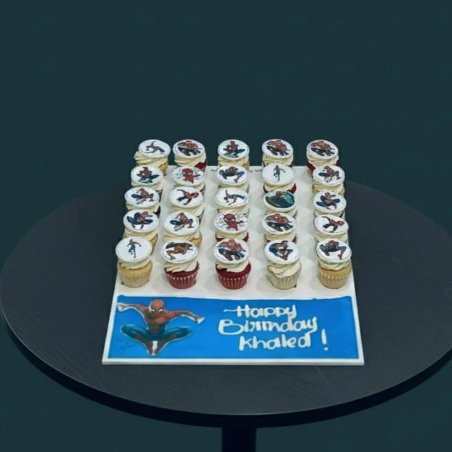 Spiderman Mini Cupcakes