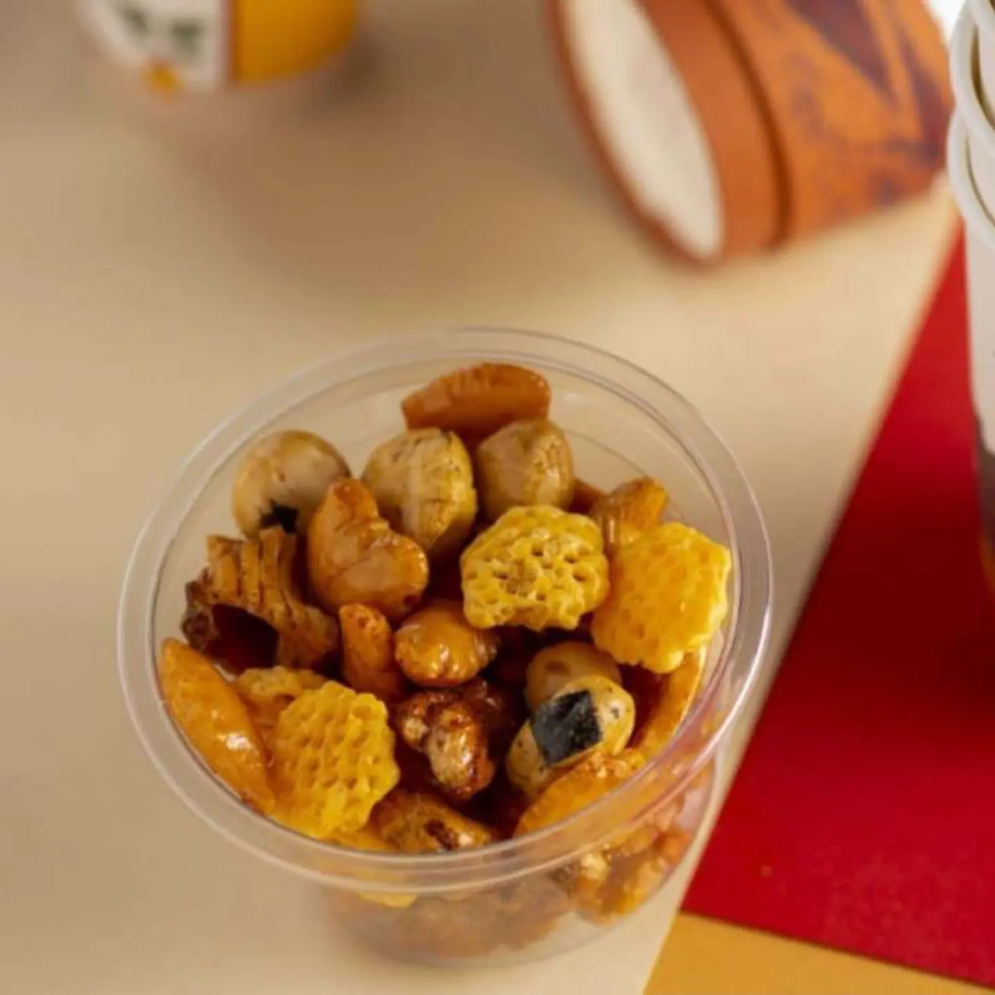 مكسرات يوناني