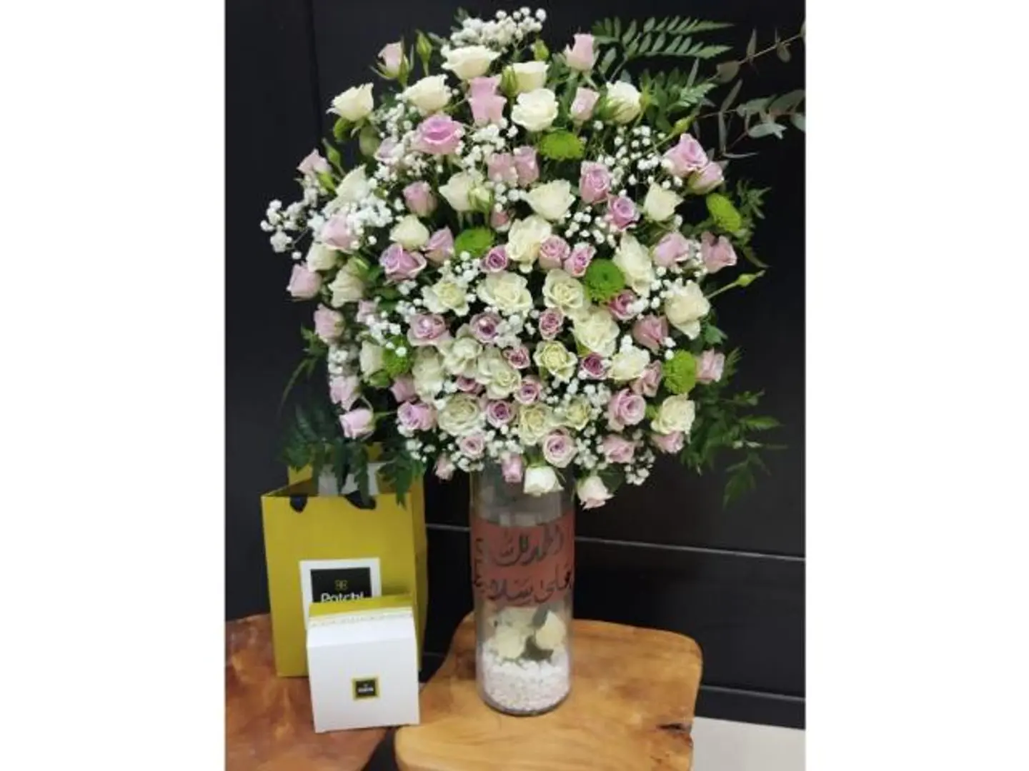 شوكولا باتس ربع كيلو مع فازه