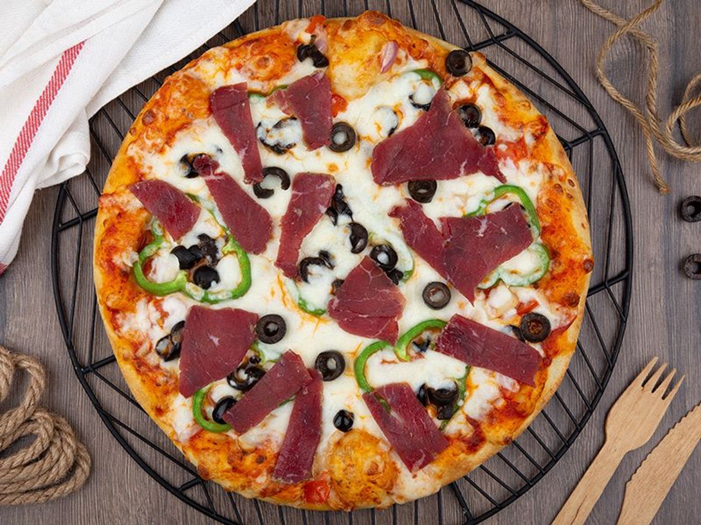 Pizza Pasterma