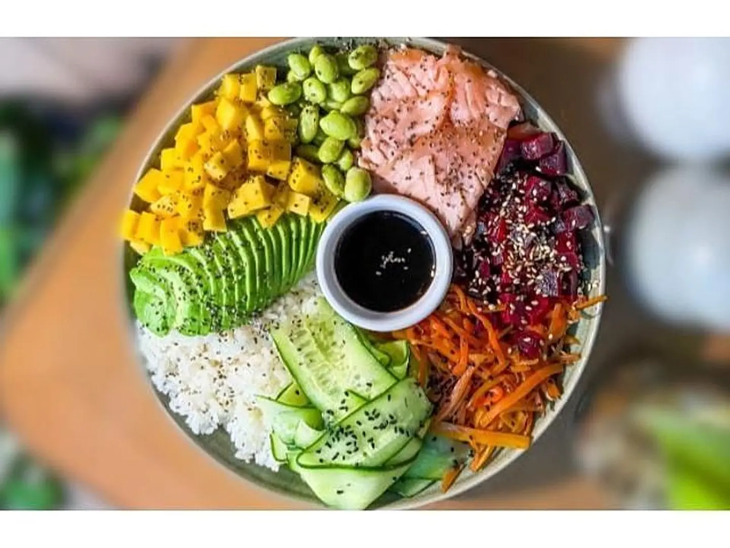 ريمبو سالمون بولز