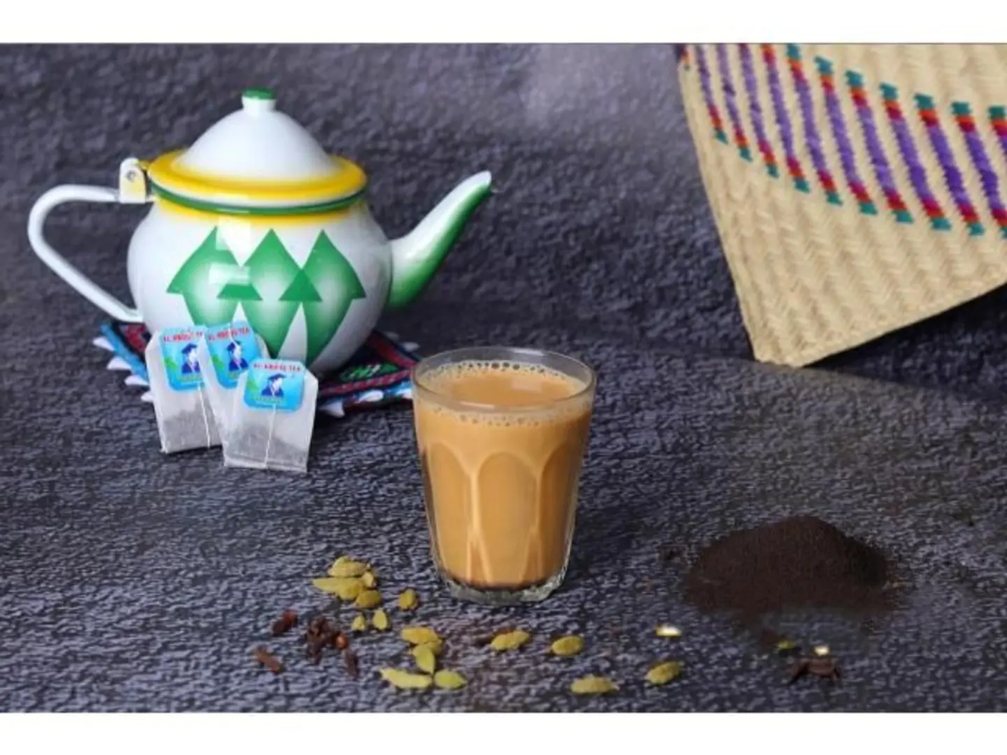 حليب نسكافية