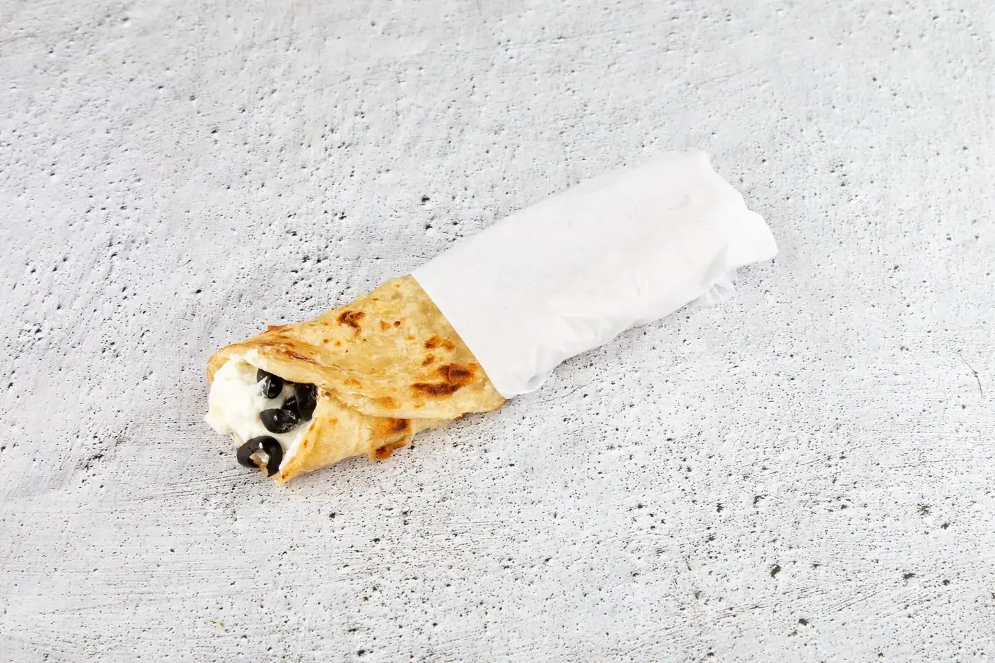 Chapati Cream With Olives