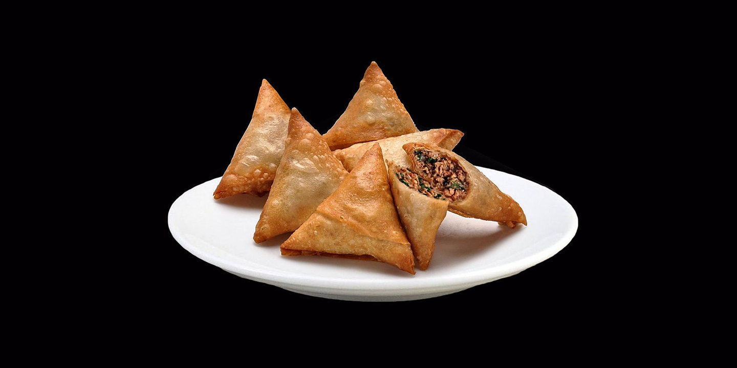 سمبوسة جبنة بيضاء