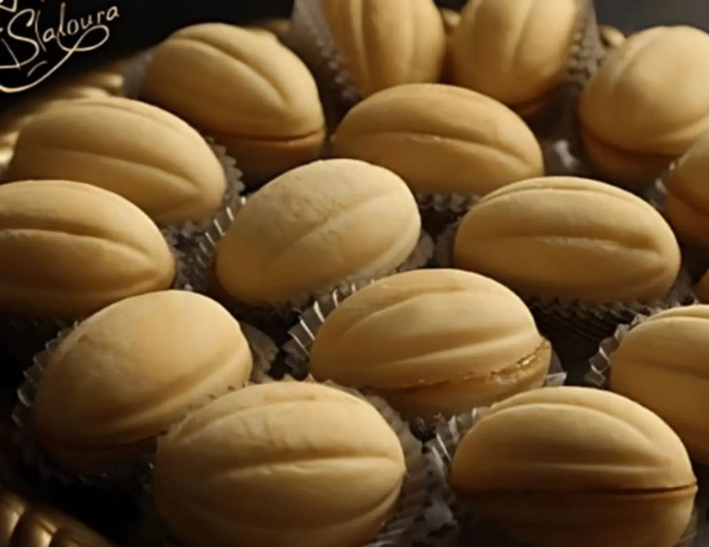 صحن جوز بالكراميل