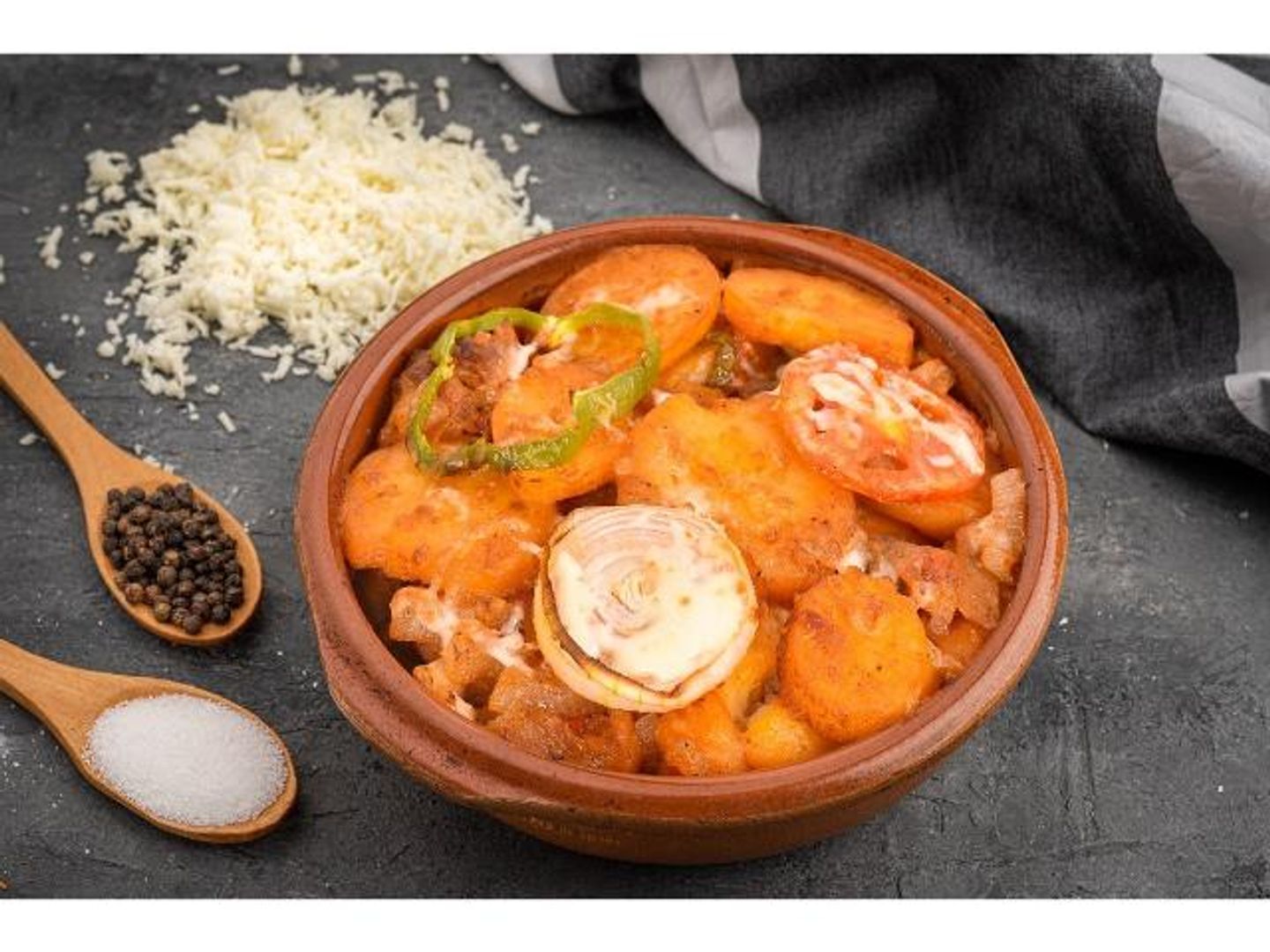 طاجن لحم بالبطاطس