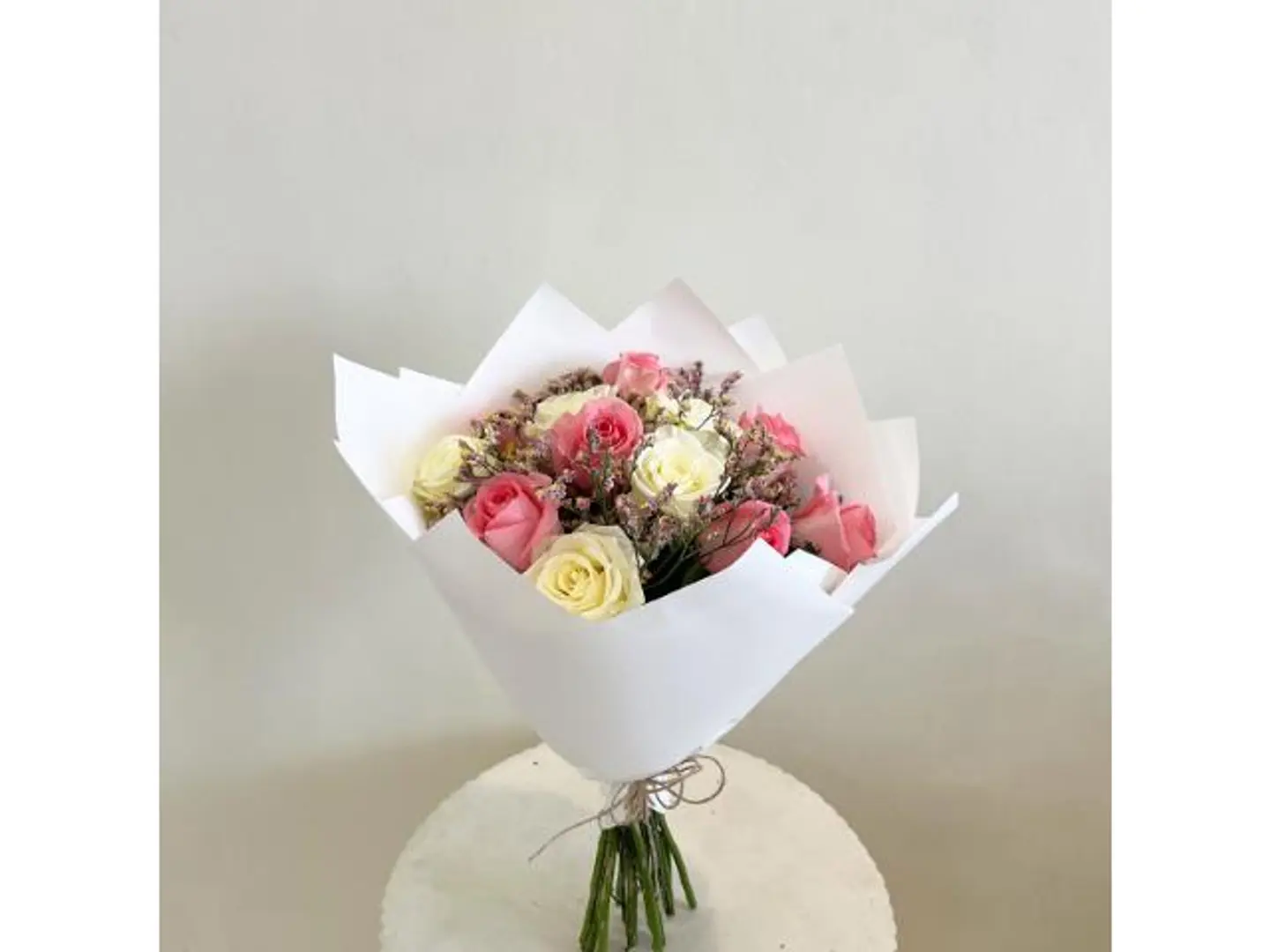 جوري ابيض وروز