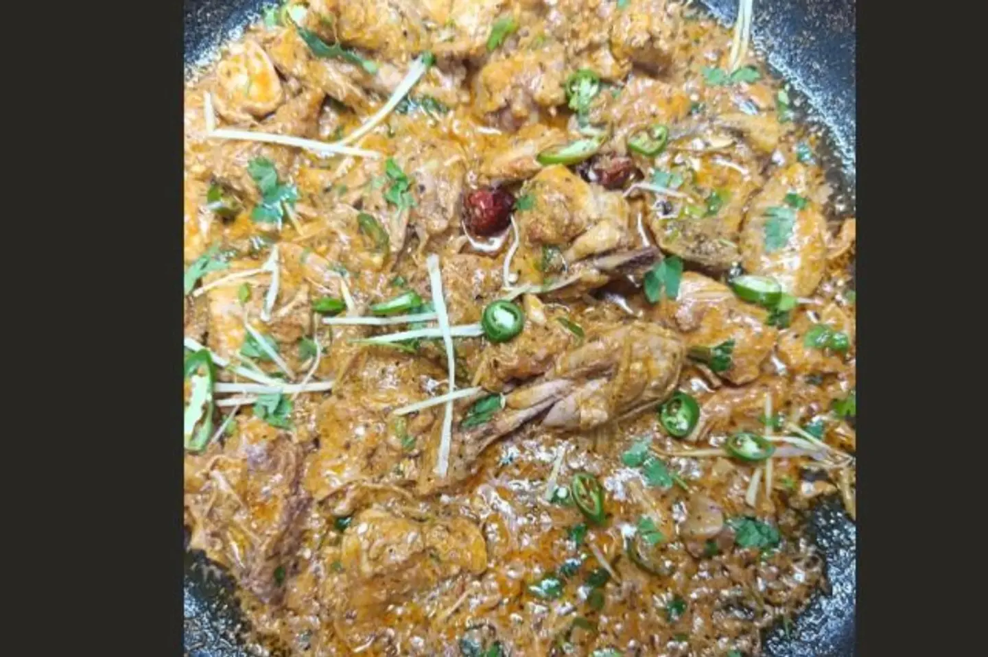 كراهي دجاج بالفلفل الاسود