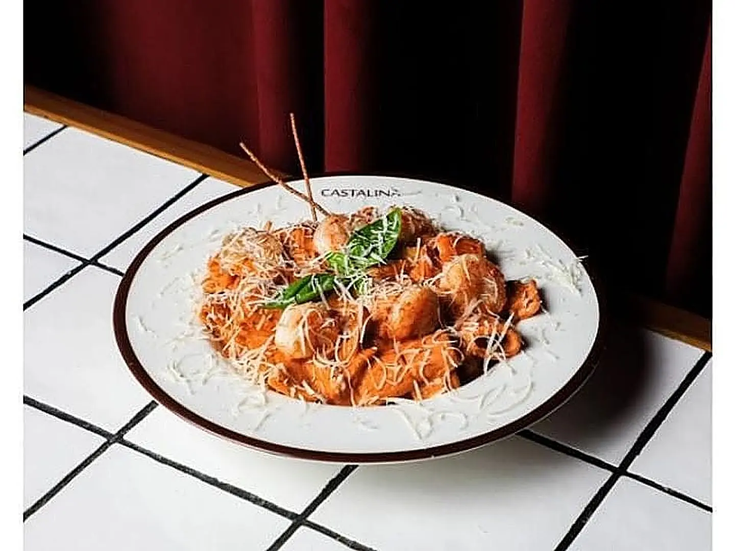 Pink Rigatoni With Shrimp Spicy