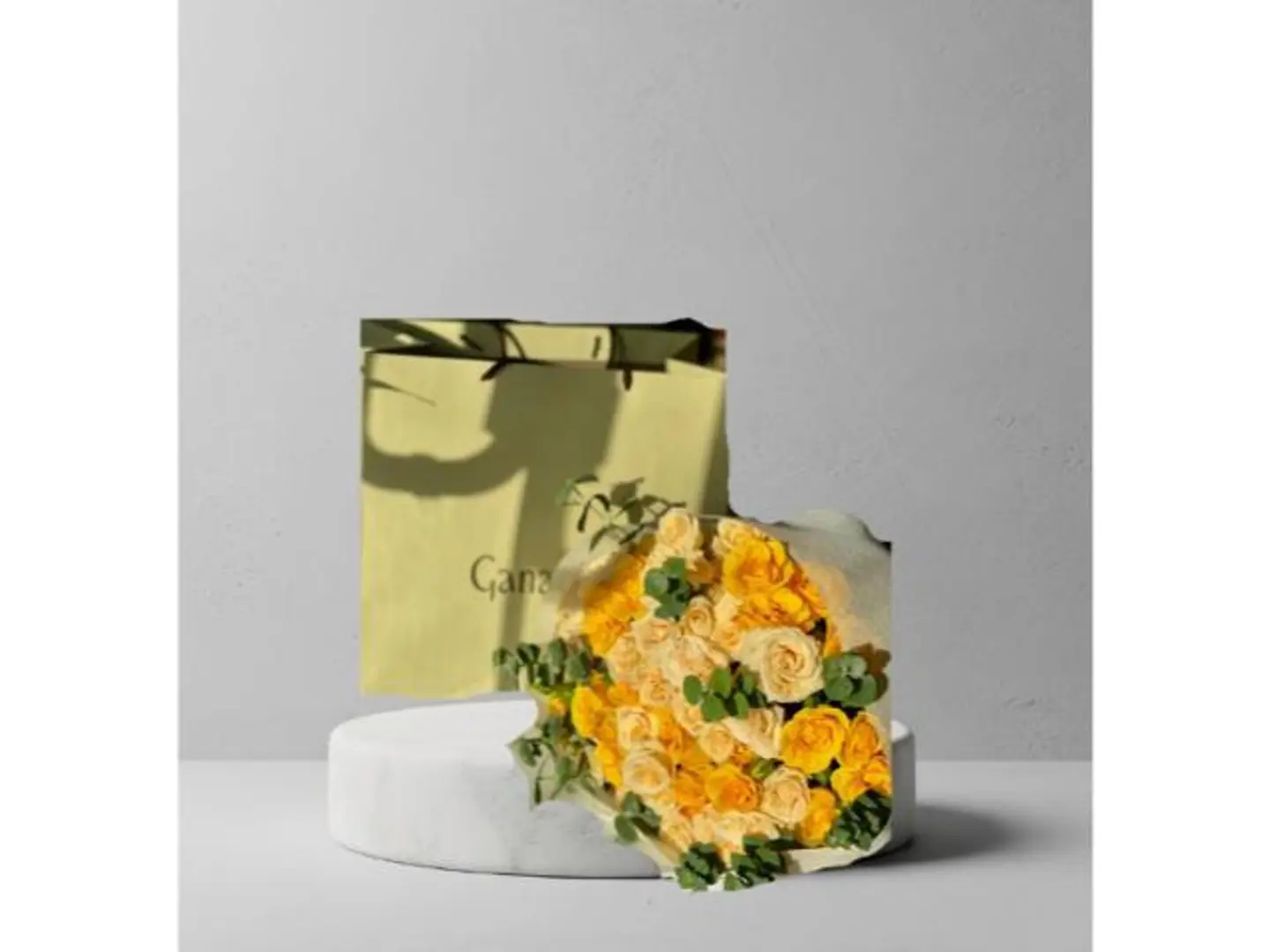 Off Ganache Bouquet White