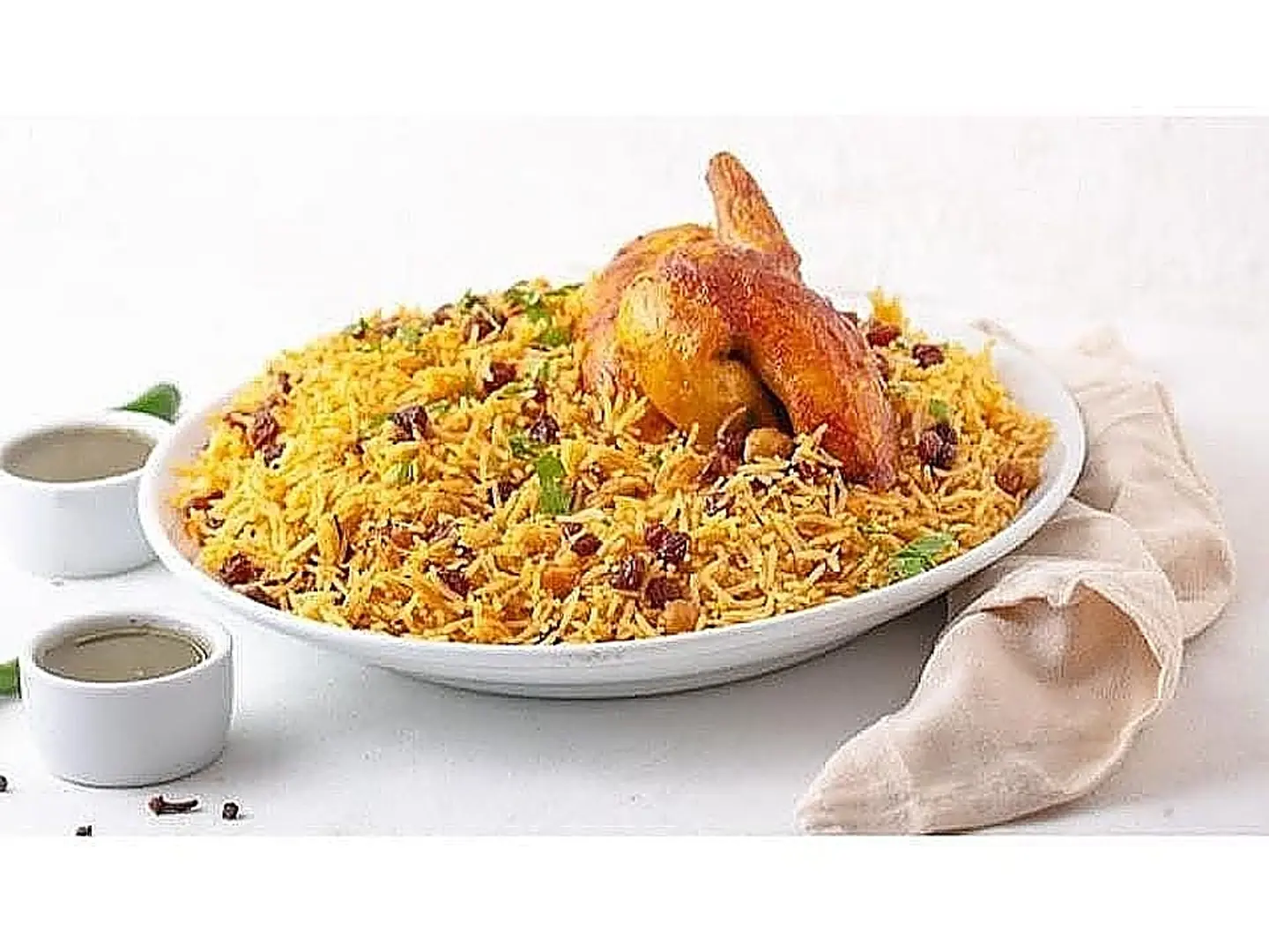 نصف دجاجة شواية مع ارز بخاري