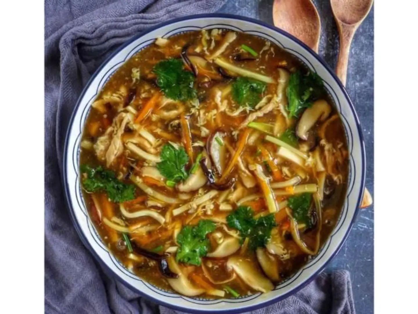 شوربة حار وحامض