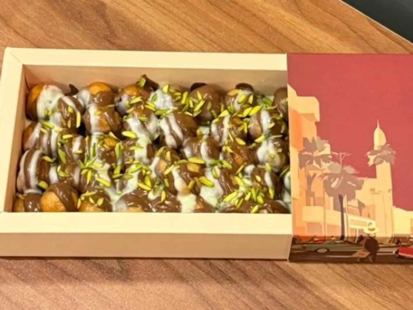 48 Pieces Luqaimat Box