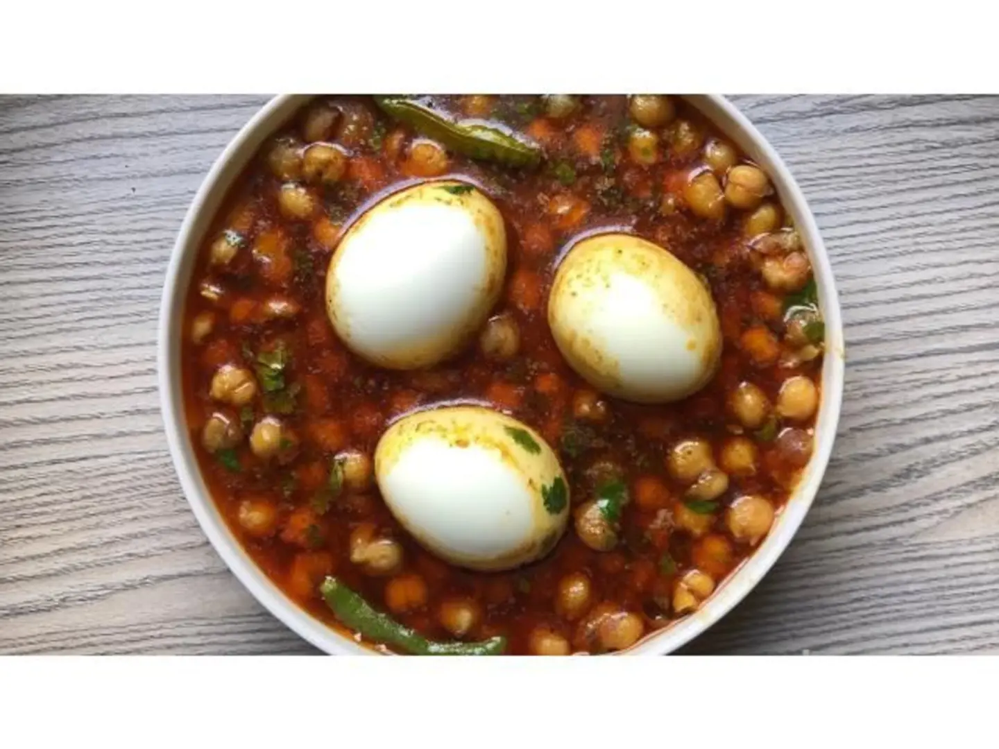 Hummus With Egg