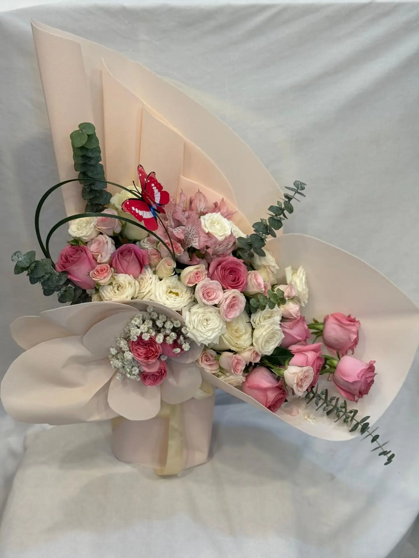 Triple Face Bouquet 289
