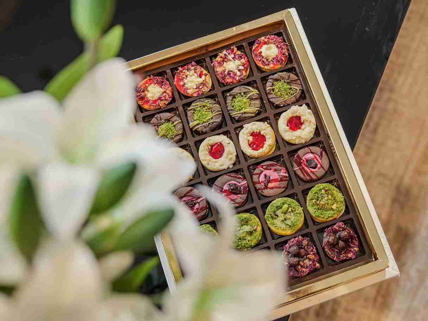 Petit Four Sable