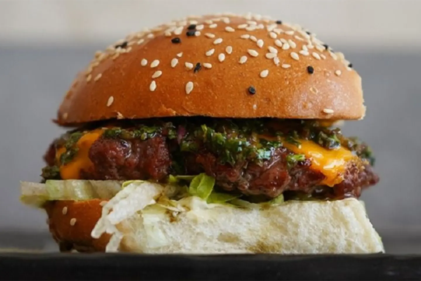 Charcoal Grill Angus Burger