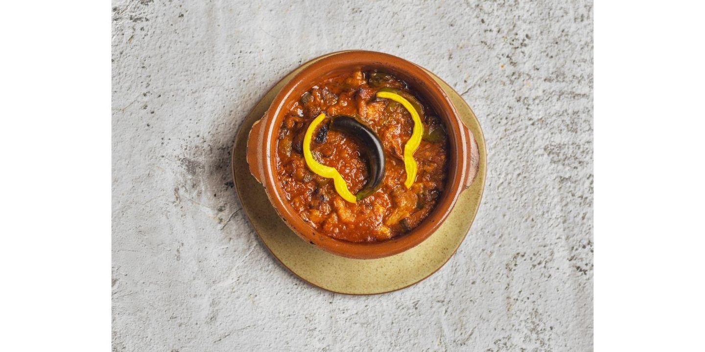 طاجن مسقعه باللحمة