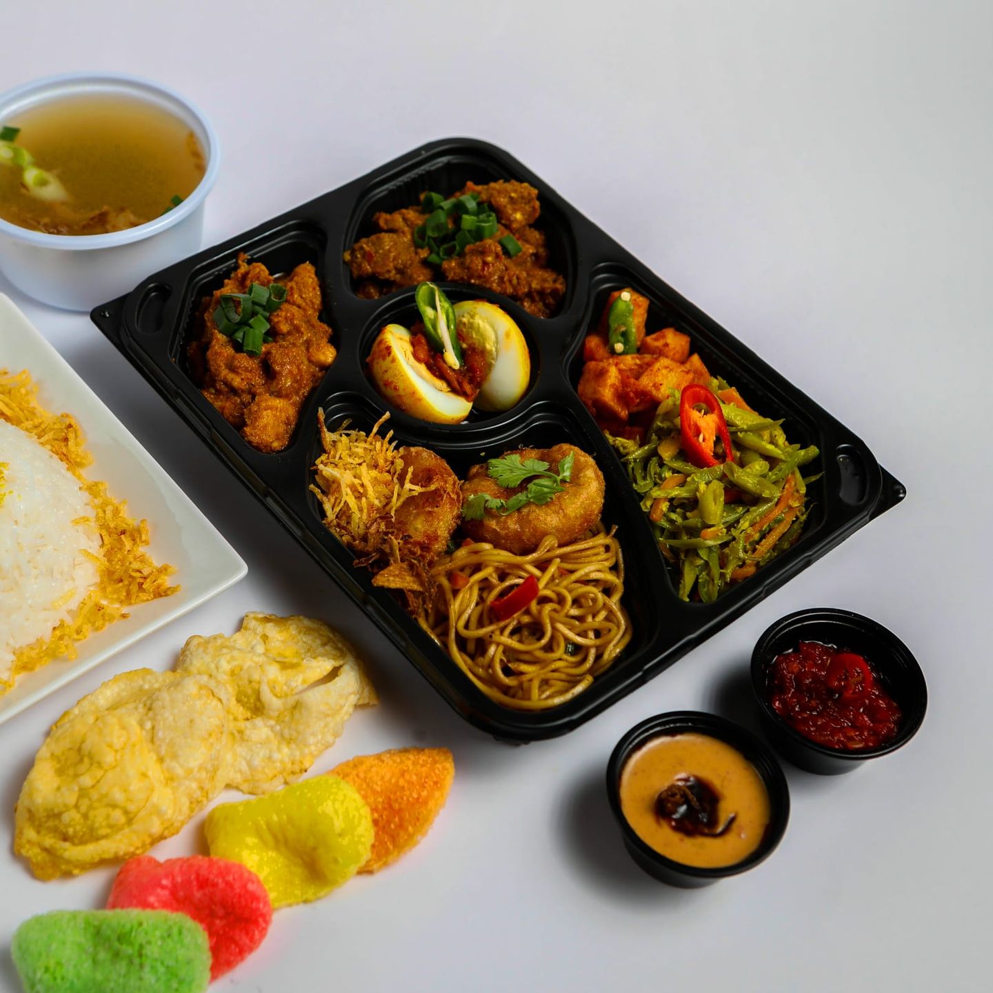 Large Mixed Meal