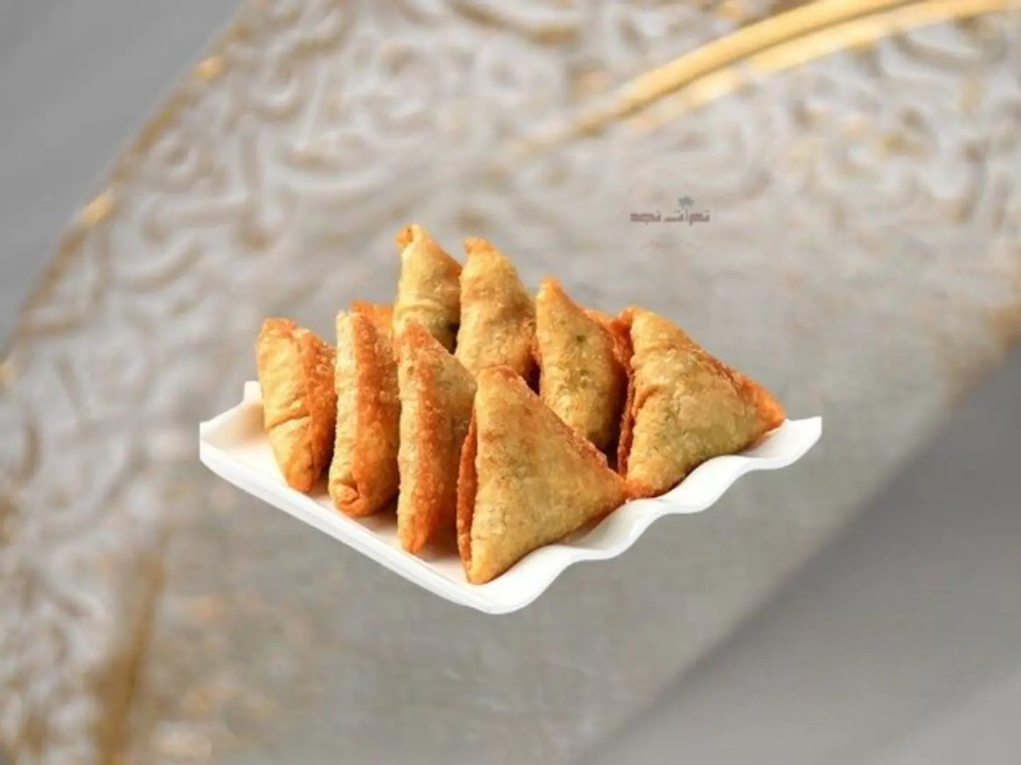 سمبوسة دجاج مقلي