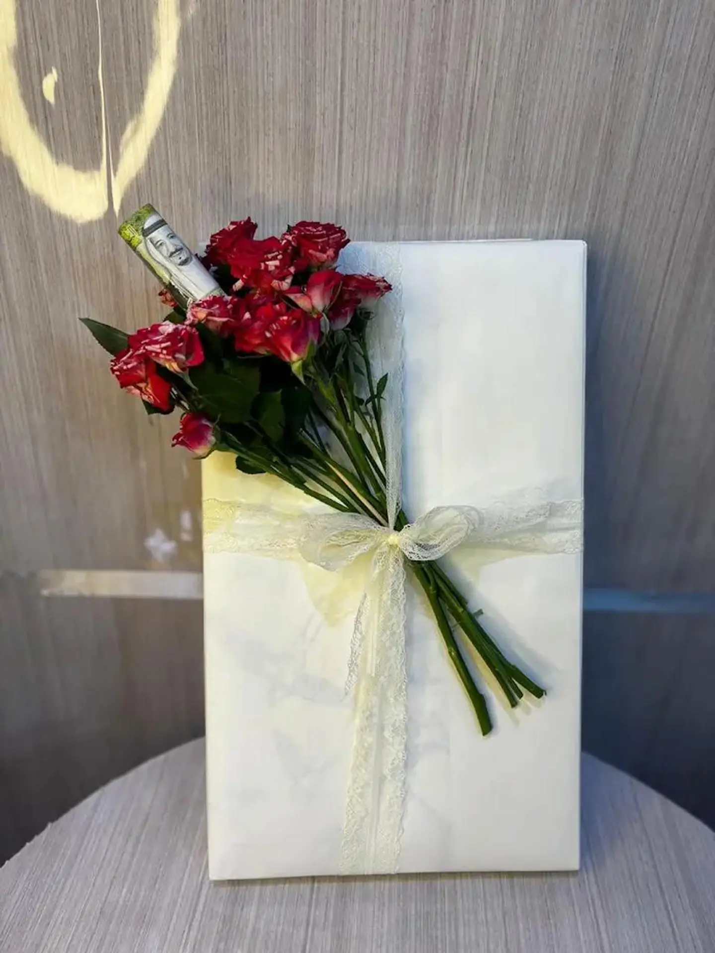 هدايا _تغليف بوكس مع بيبي جوري الطبيعي