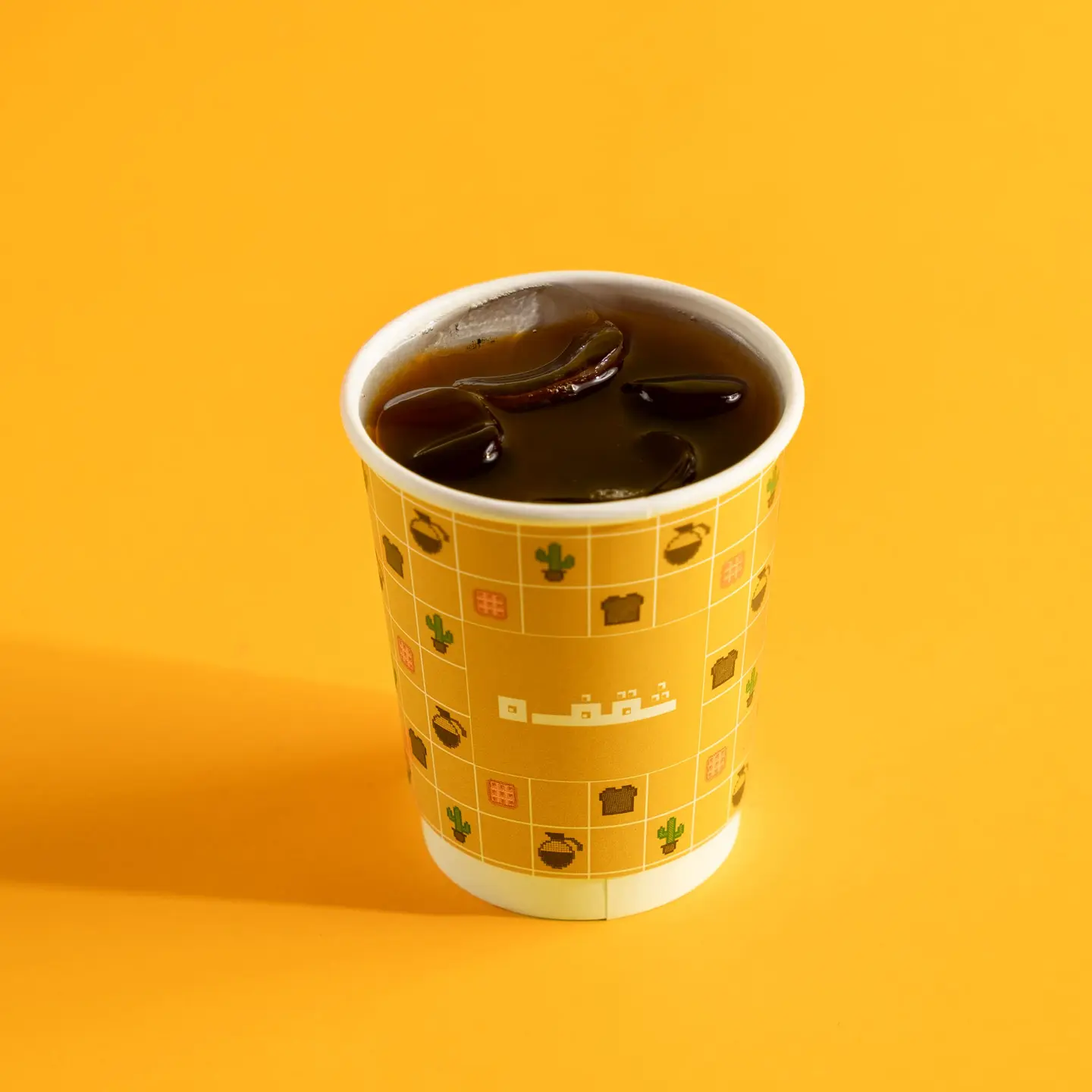 قهوه اليوم بارد